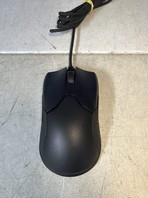 Souris gaming filaire Razer Viper RZ01-0255