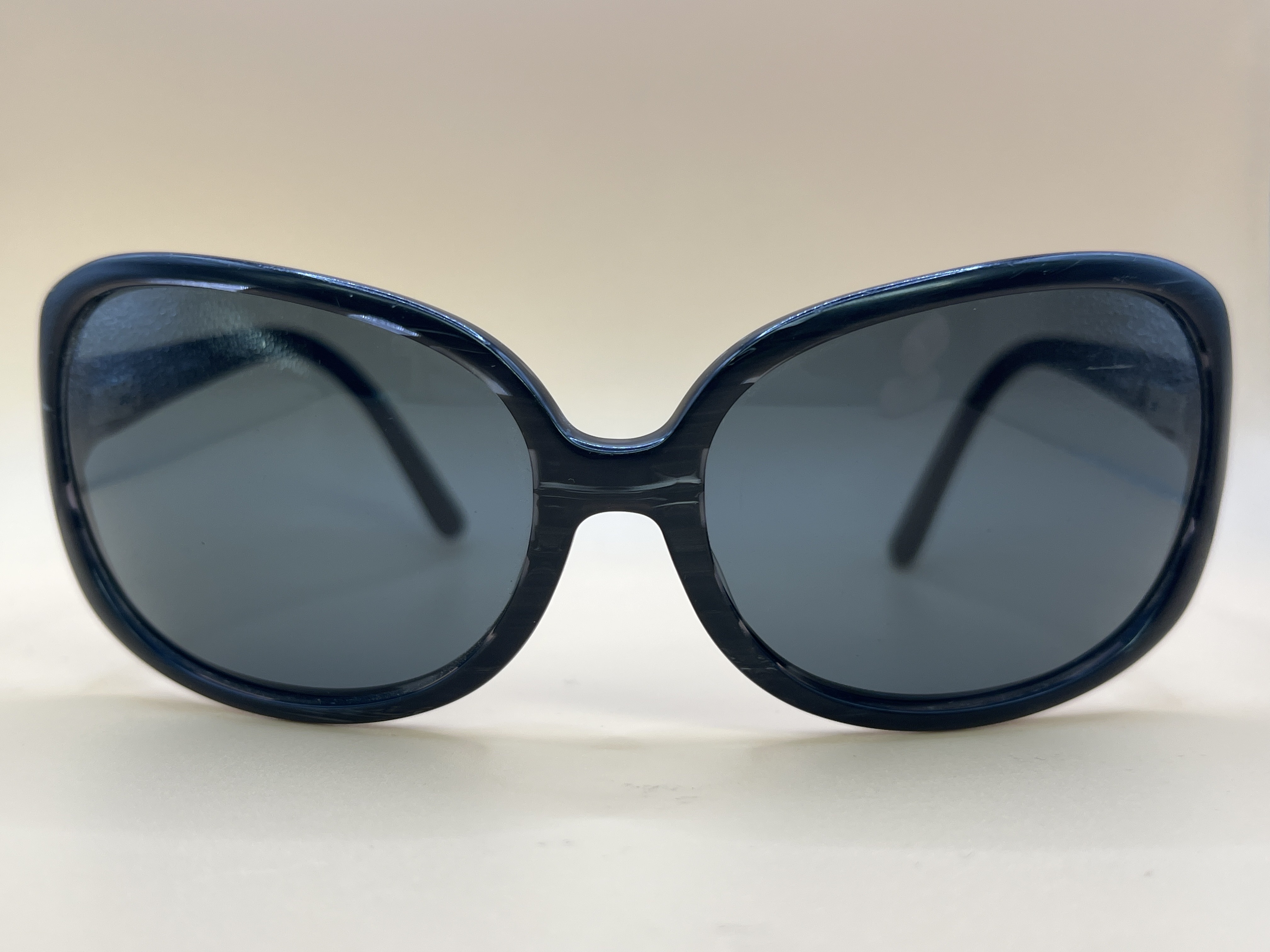Lunette Guess