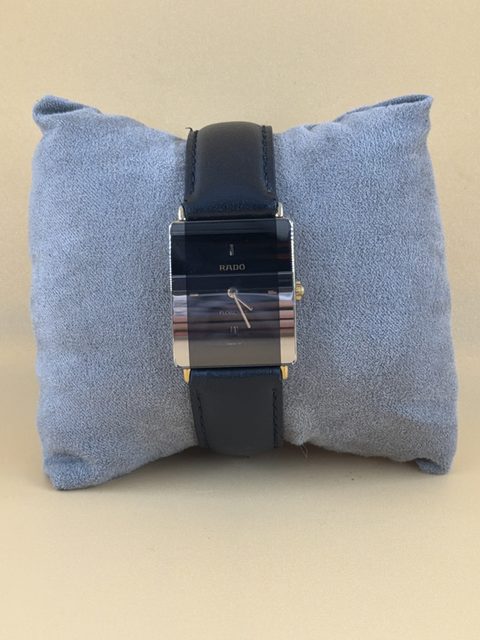 Montre Rado Florence 160.3605.2N cadran noir bracelet cuir