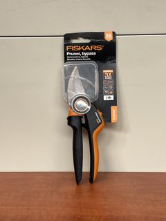 Fiskars PowerGear Xseries P921 sécateur bypass M Ø 24 mm