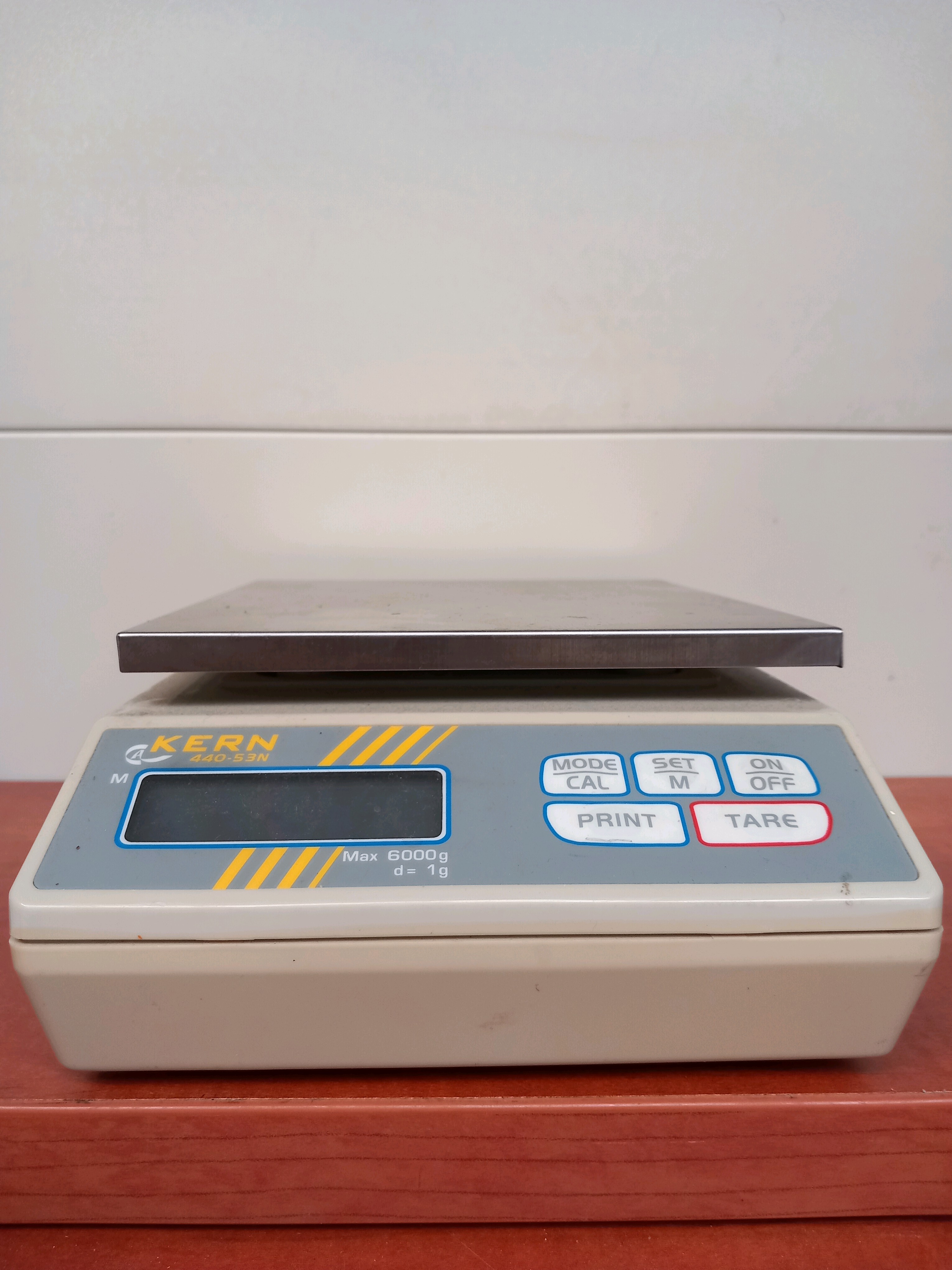 Balance électronique Kern de table (max 6000 g, d=1 g)