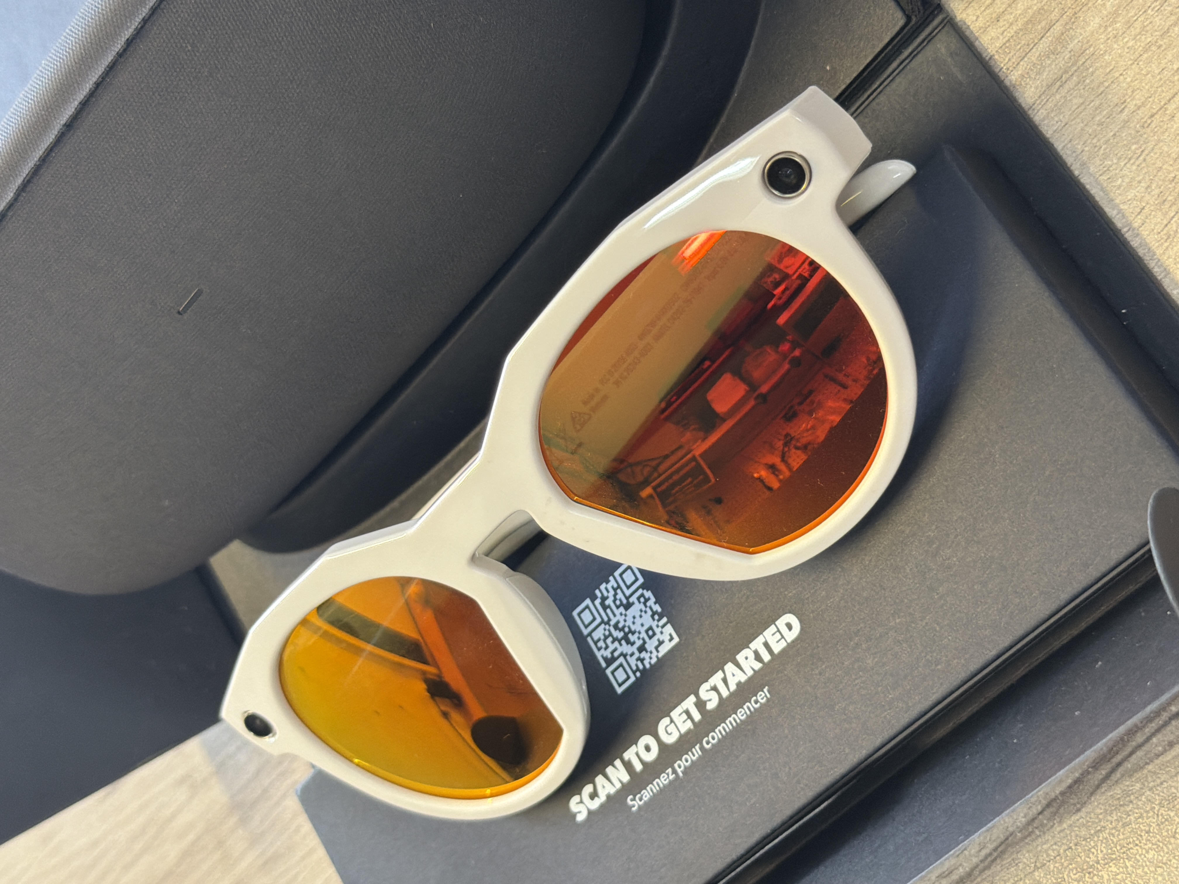 Lunettes connectées IA Meta Oakley HSTN monture gris — photo 2