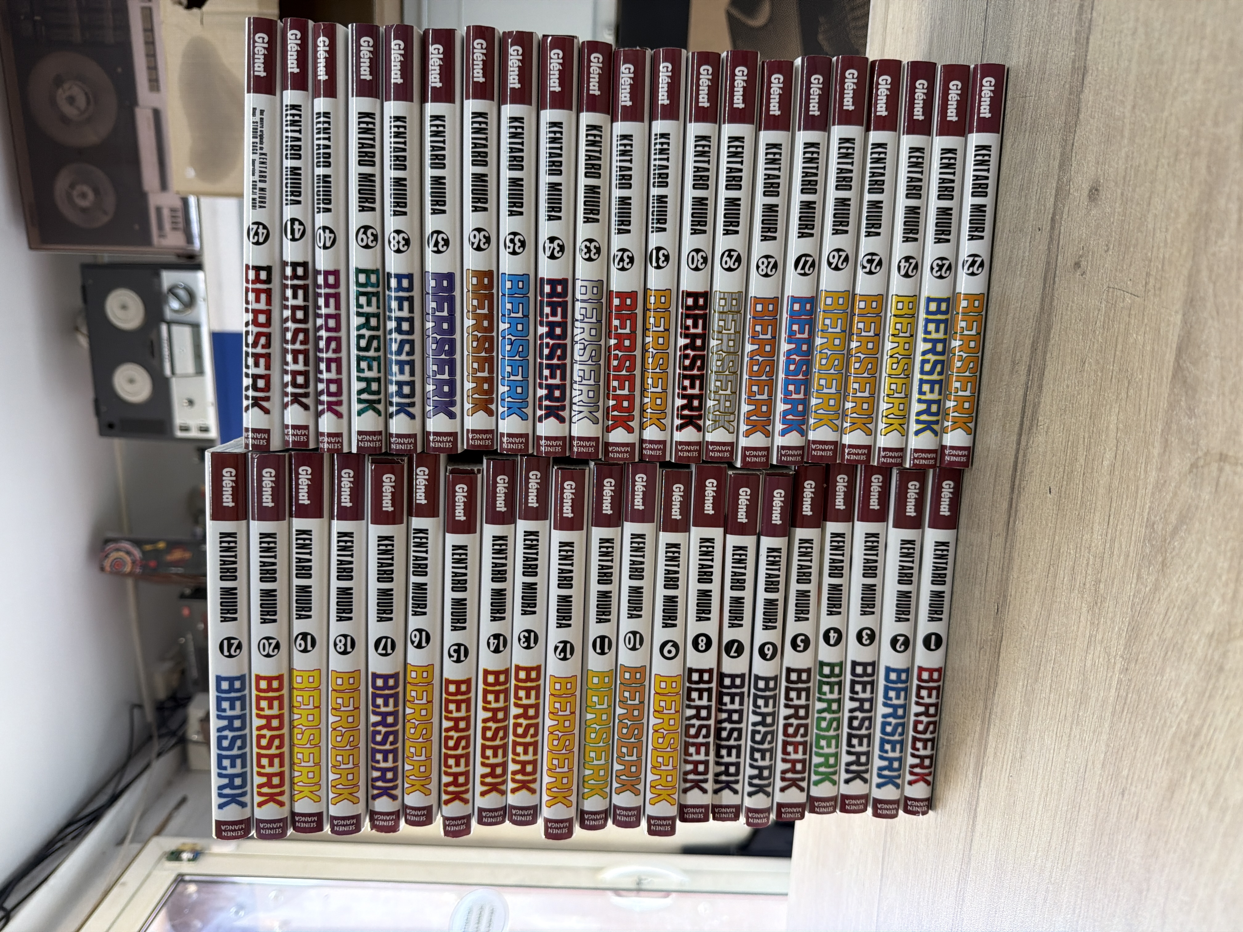 Berserk lot complet tomes 1 à 42 Glénat