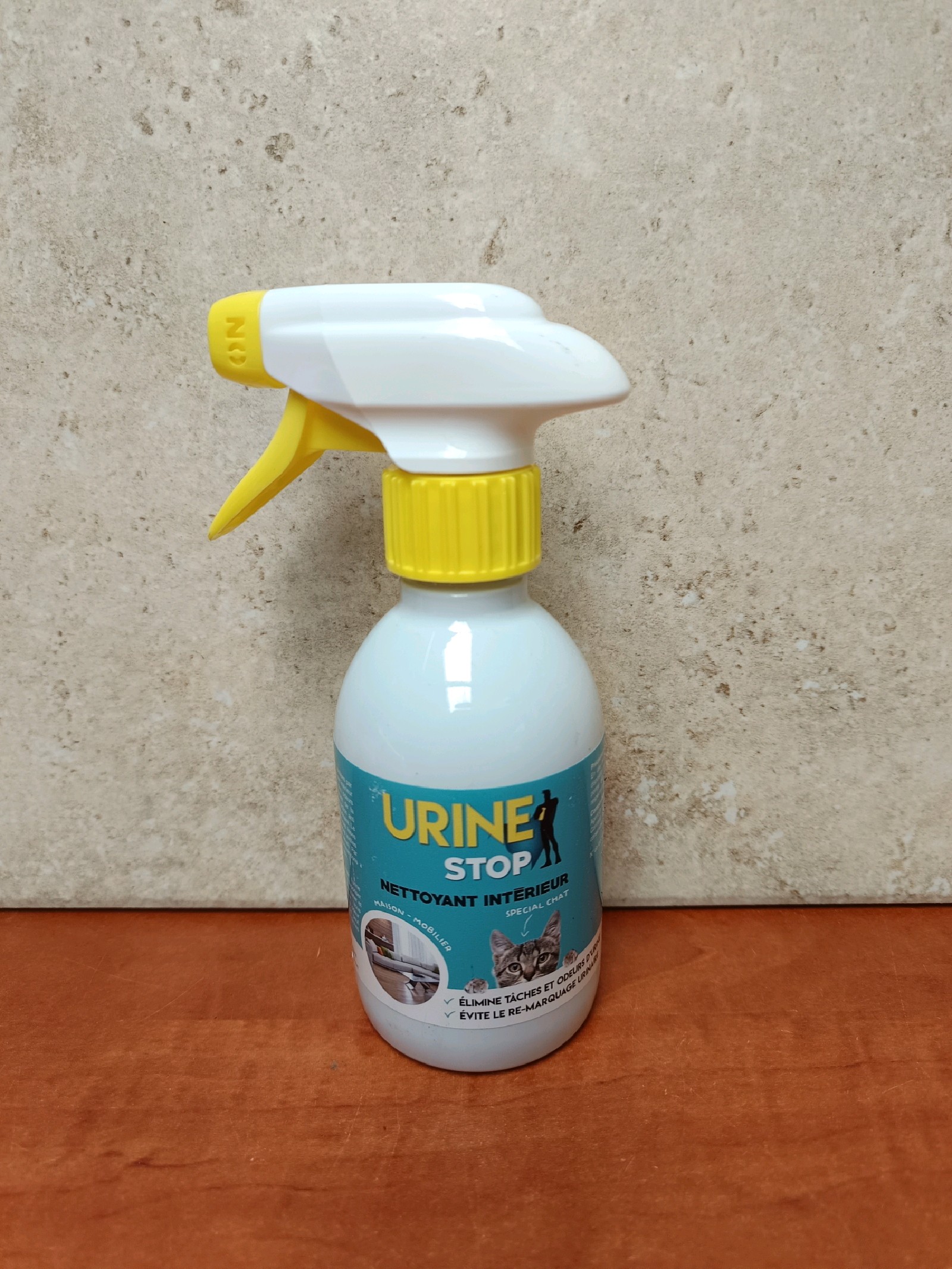 Urine Stop Nettoyant intensif pour animaux – spray