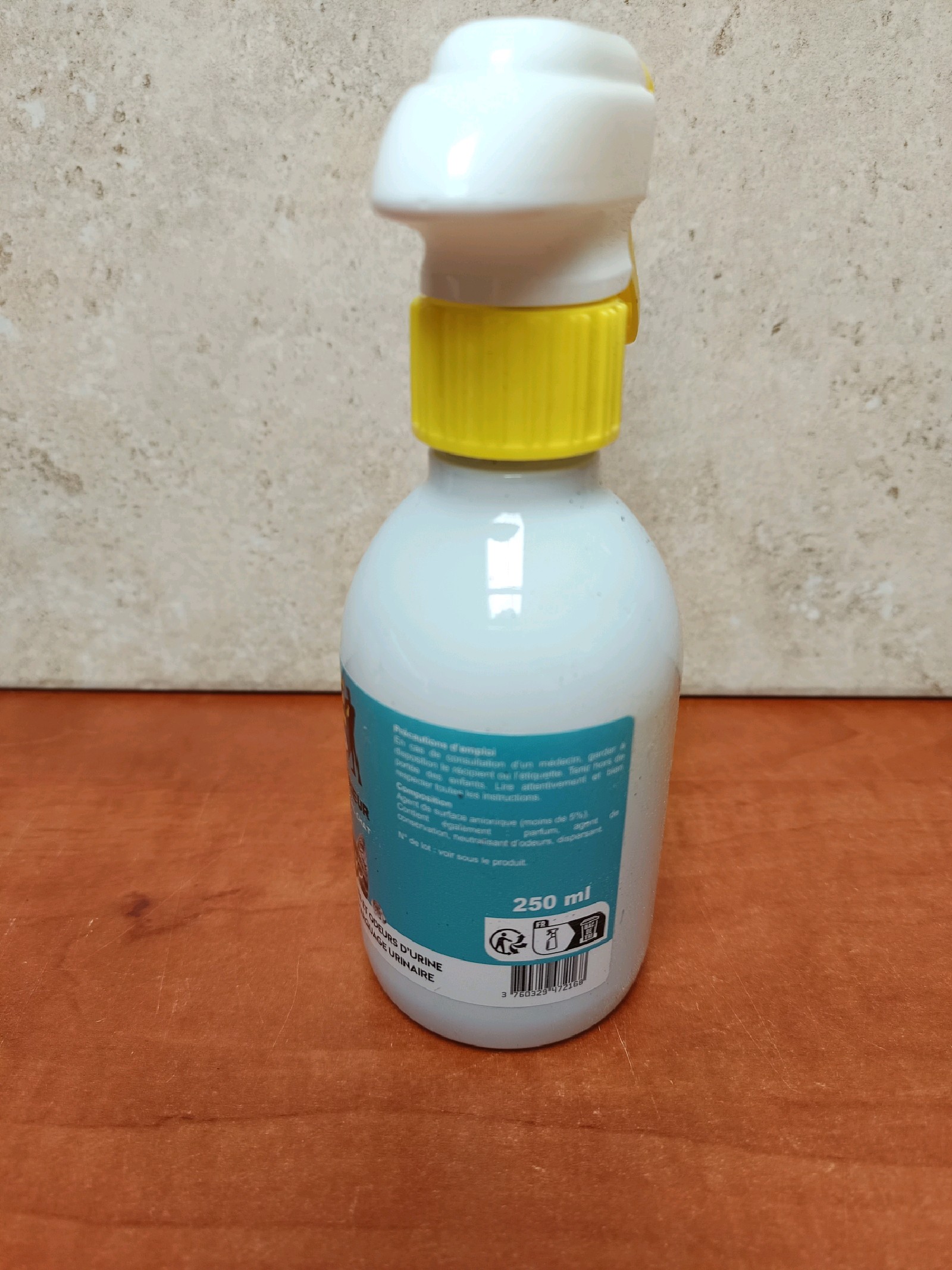Urine Stop Nettoyant intensif pour animaux – spray — photo 2