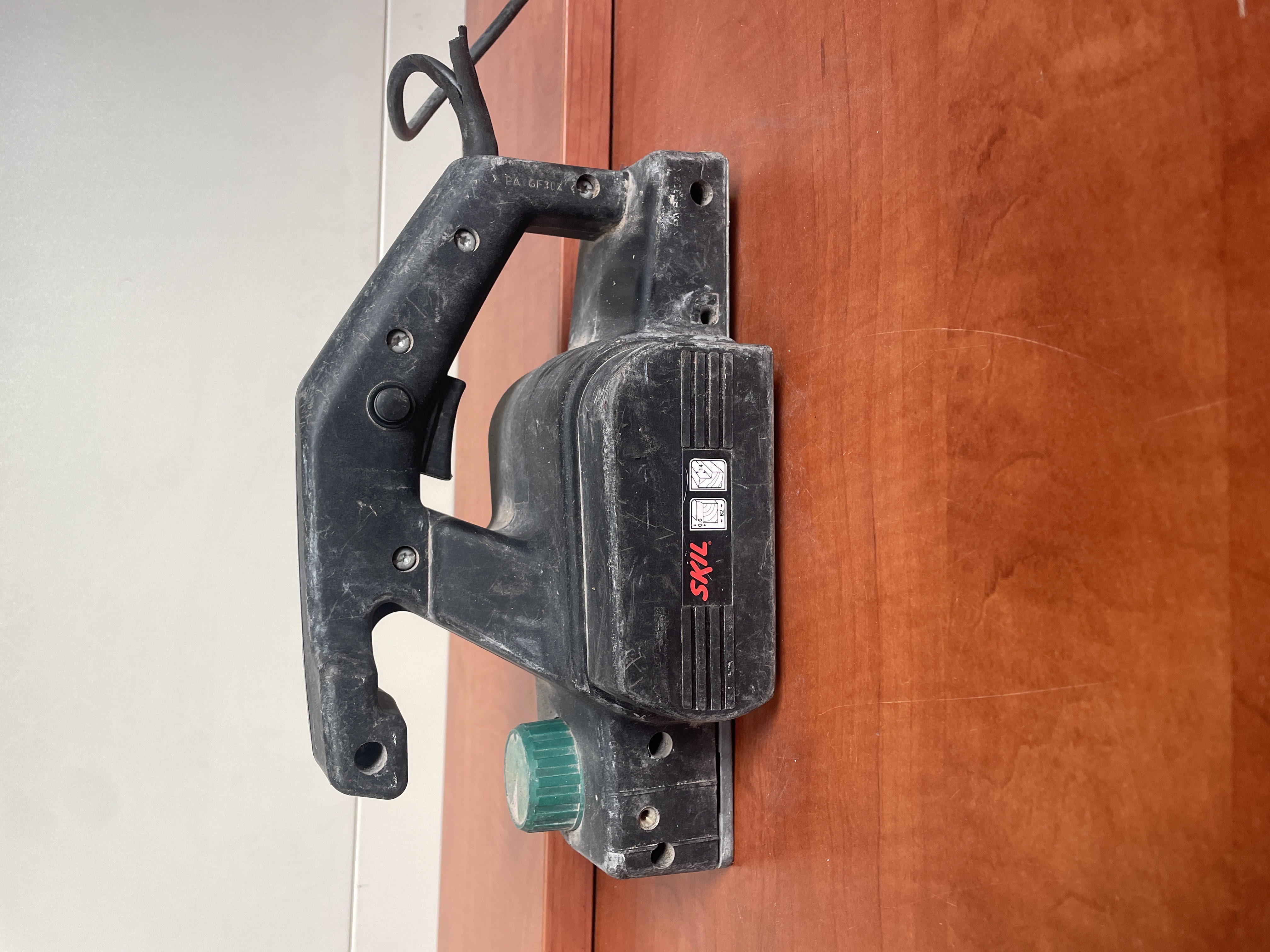 Rabot électrique Skil 1506H1