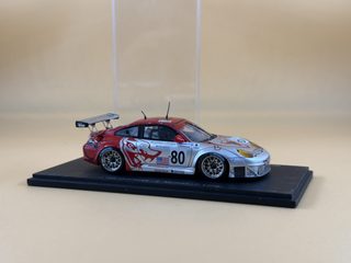 Miniature Porsche 996 GT3 RSR Flying Lizard Motorsports n°80 Le Mans 2006