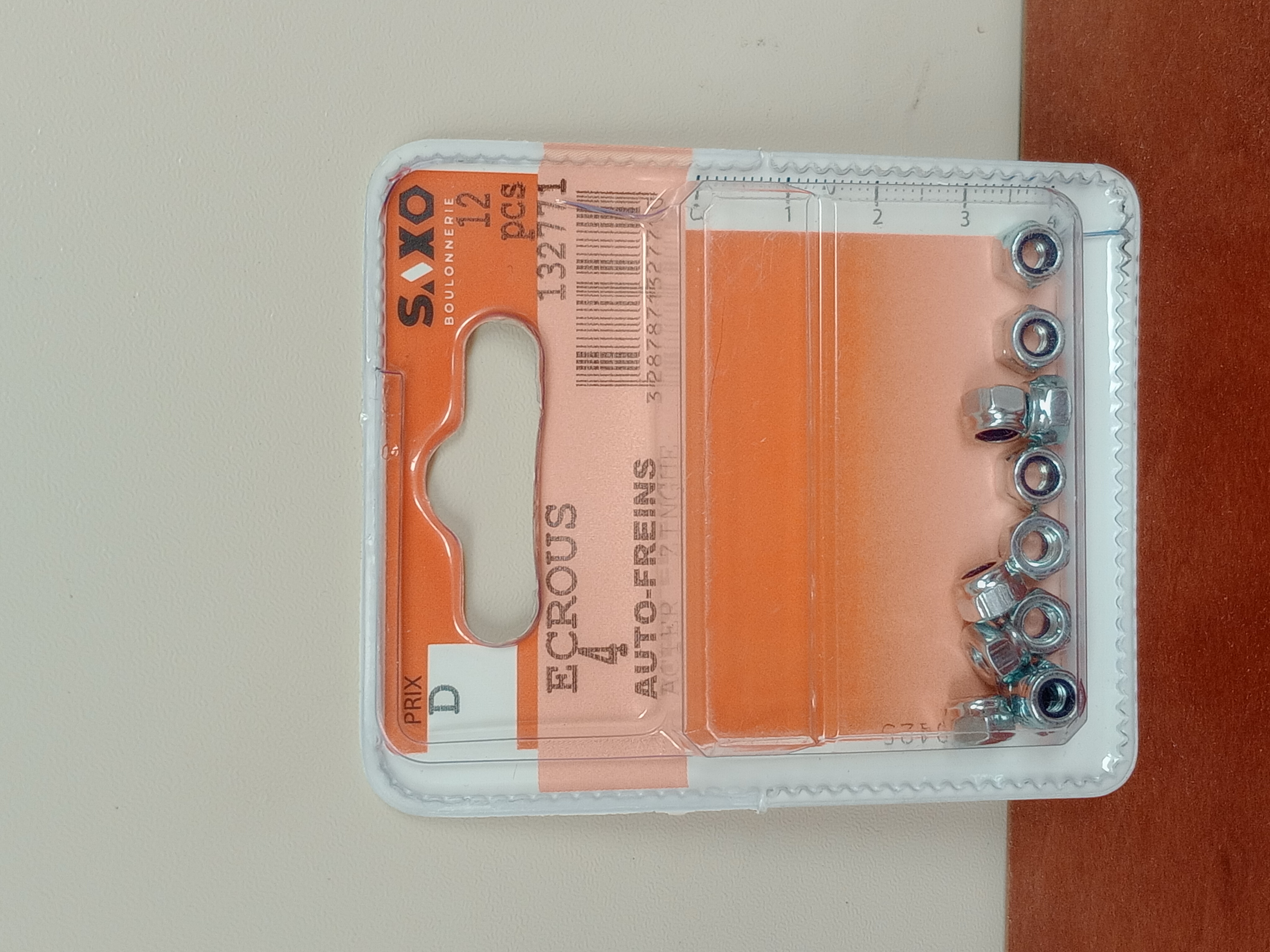 Écrous auto-frein SAXO acier zingué Ø4 mm x12