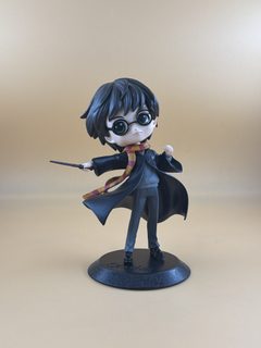 Figurine Harry Potter avec baguette