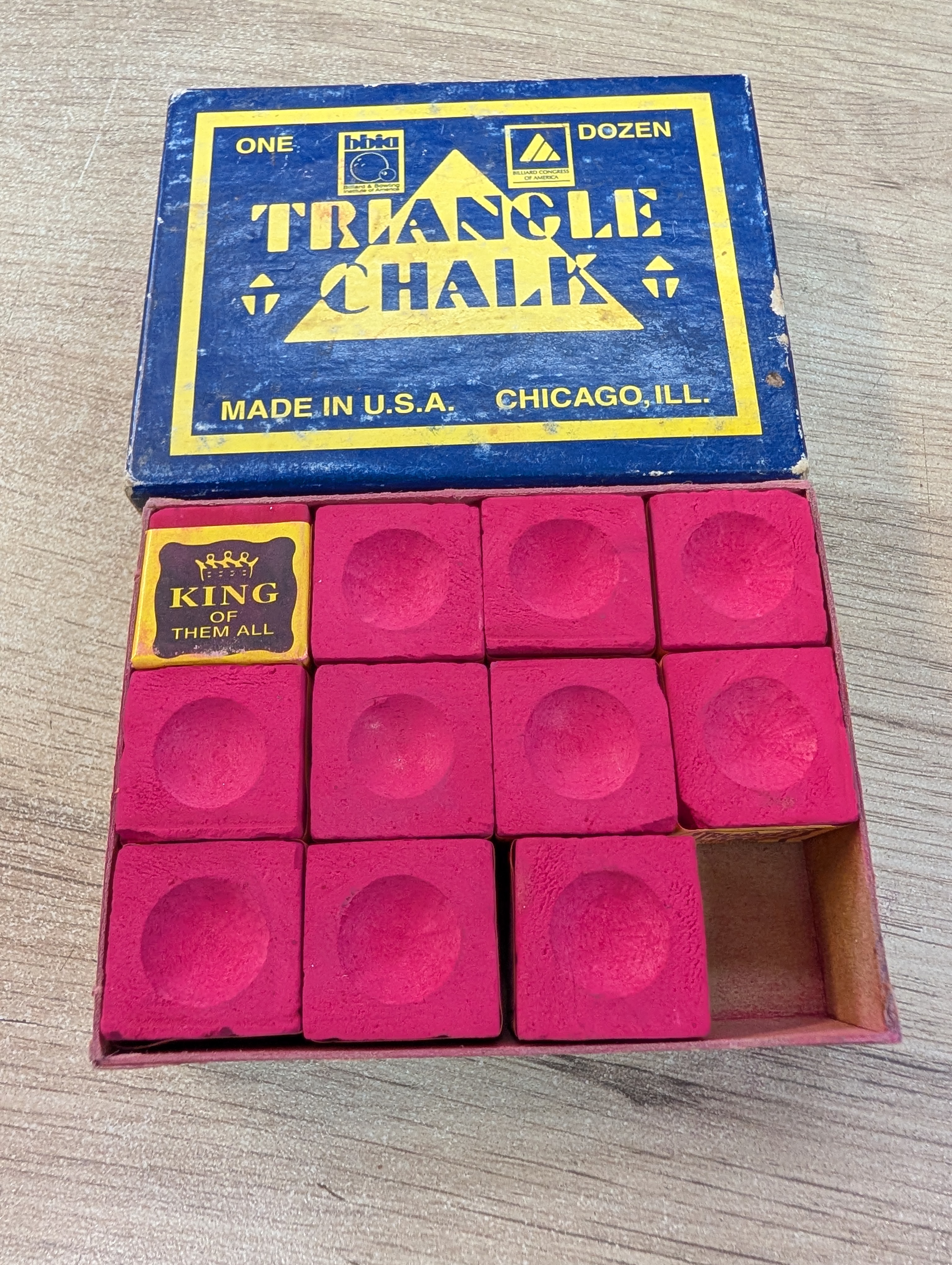 Triangle Chalk – craie de billard rouge (boîte)