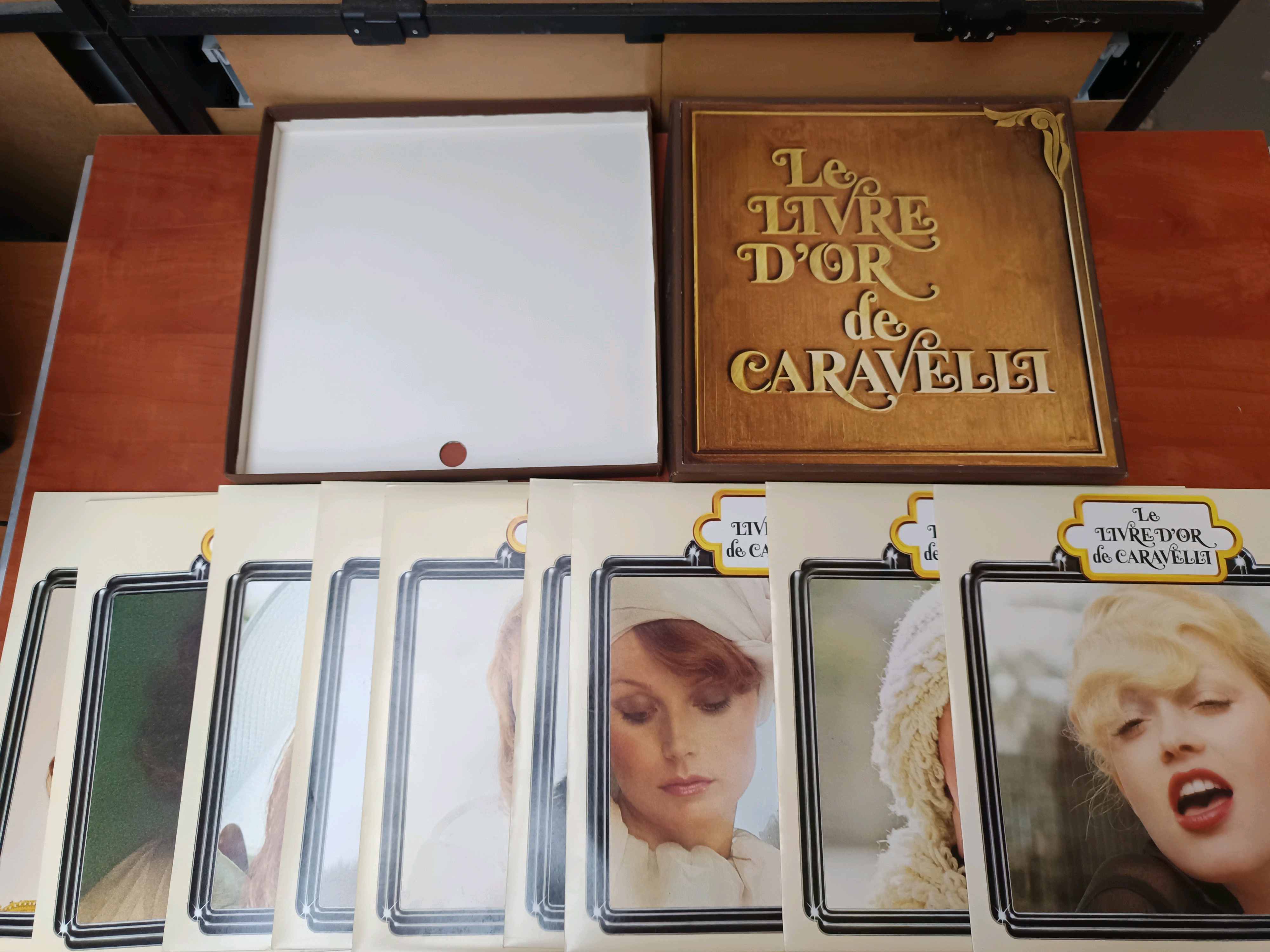 Caravelli – Coffret "Le Livre d’Or de Caravelli" (9 vinyles)