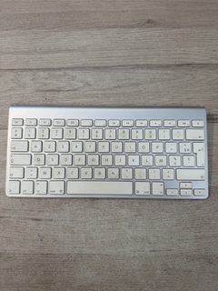 Clavier Apple A1314 sans fil Bluetooth