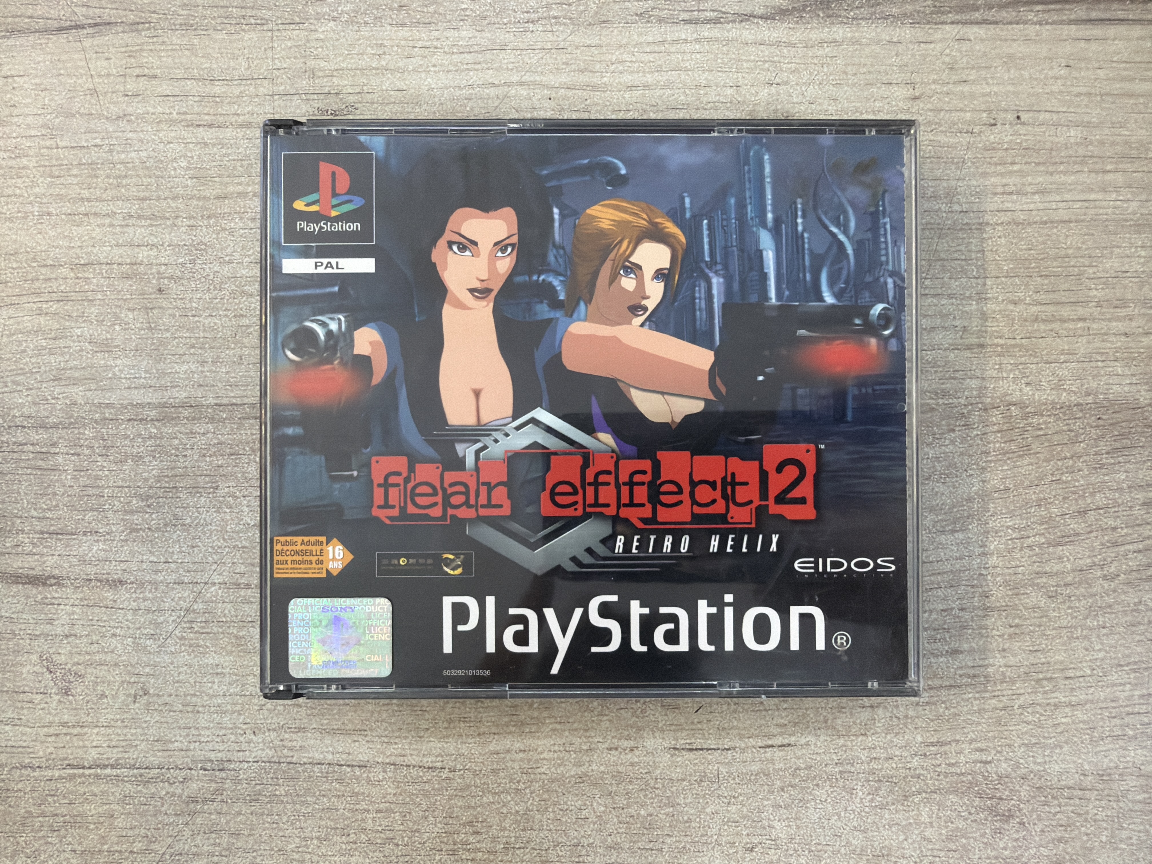 Fear Effect 2 Retro Helix PS1 PAL Eidos - 4 disques