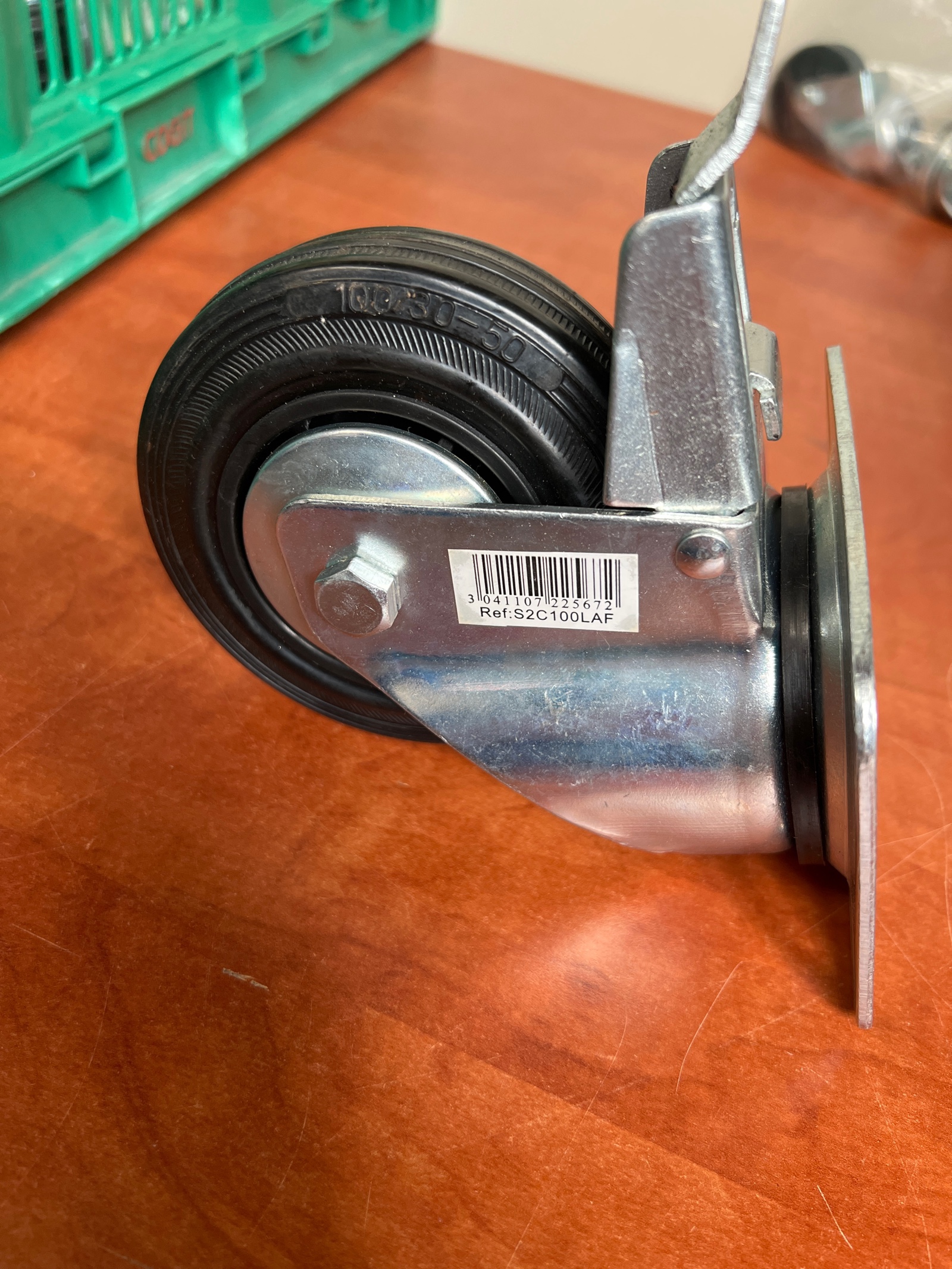Roue pivotante à platine 100 mm