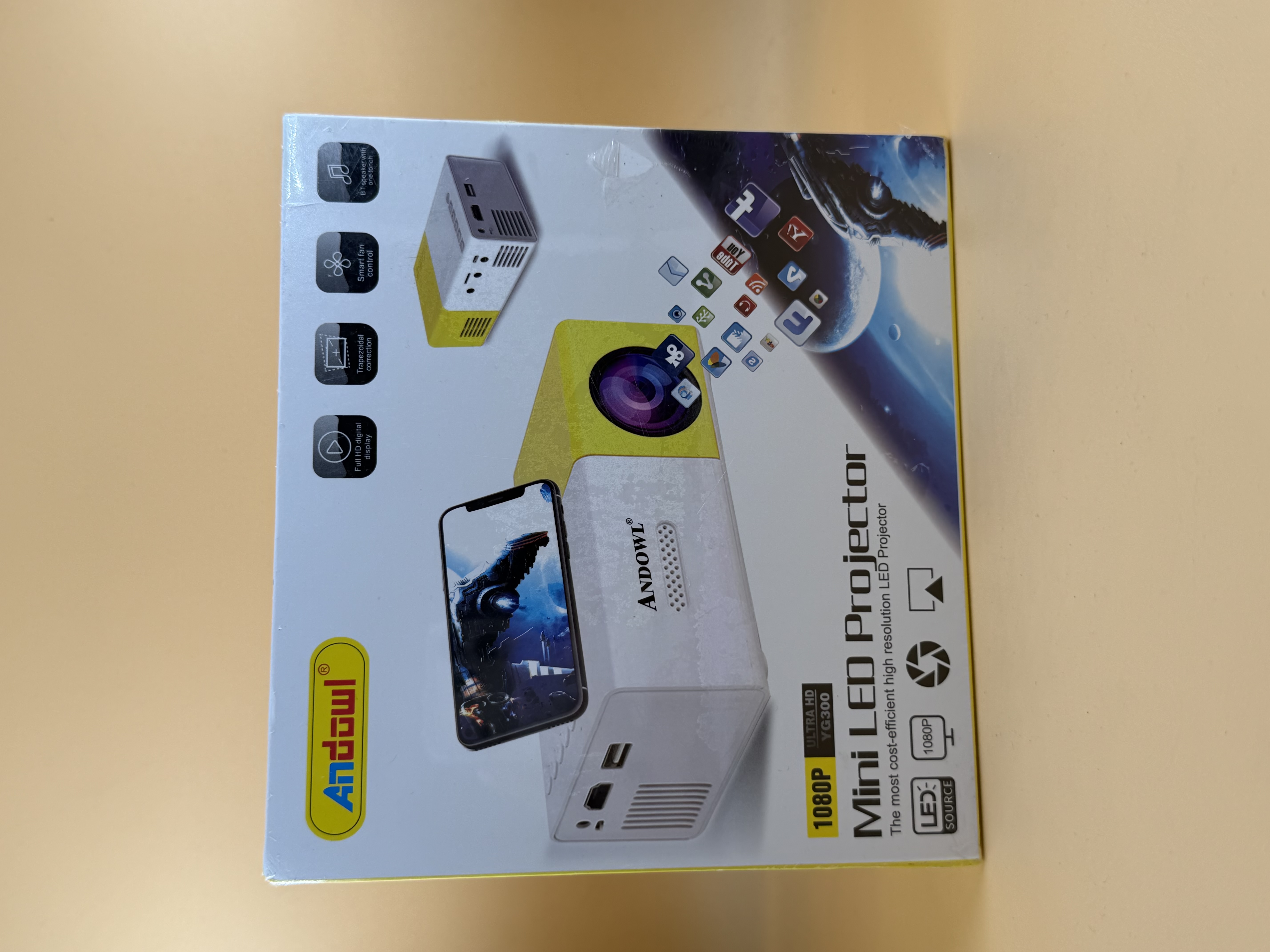 Mini projecteur LED Full HD 1080P Andowl AN-YG300