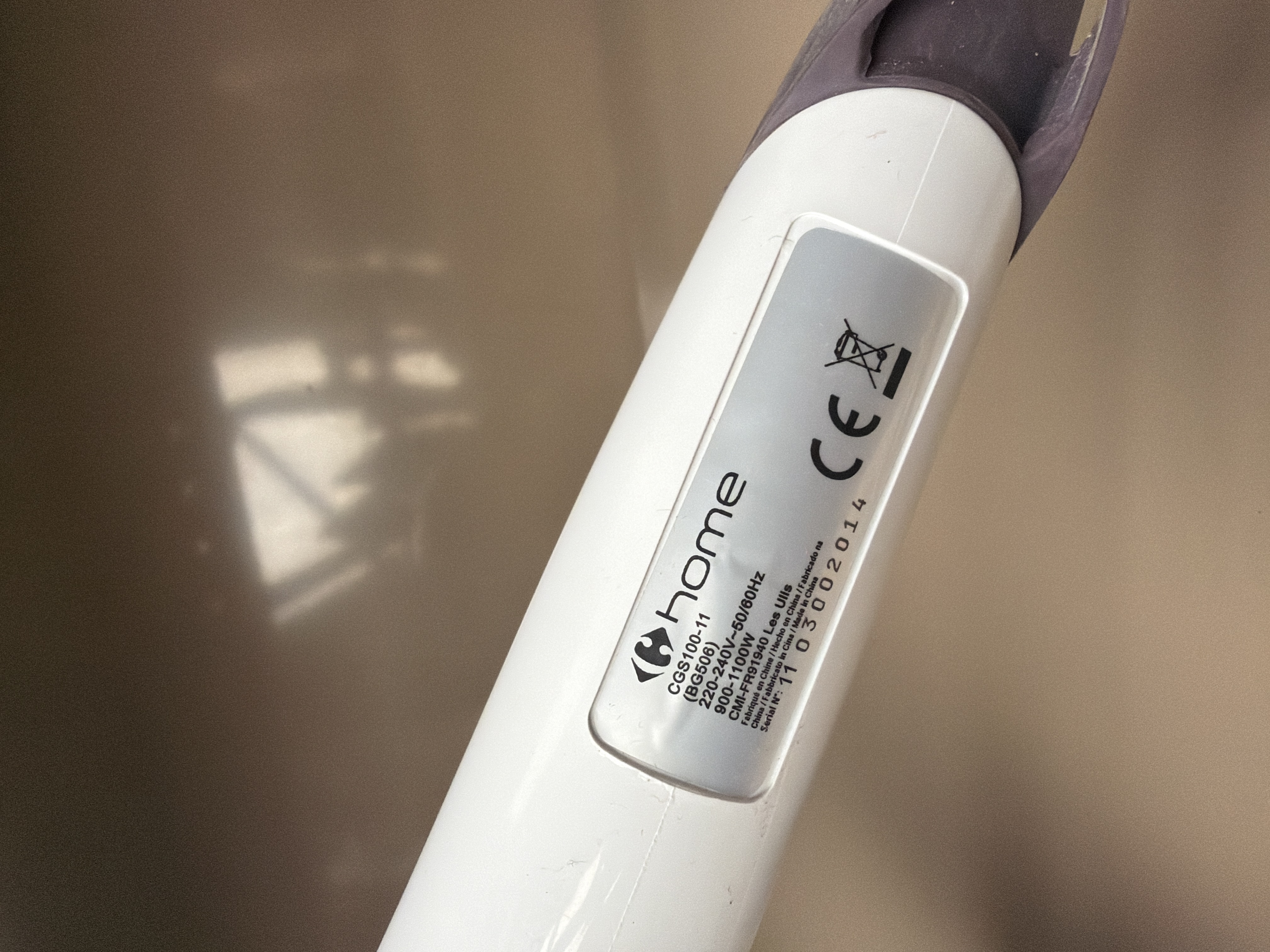Défroisseur vapeur à main blanc/violet — photo 2