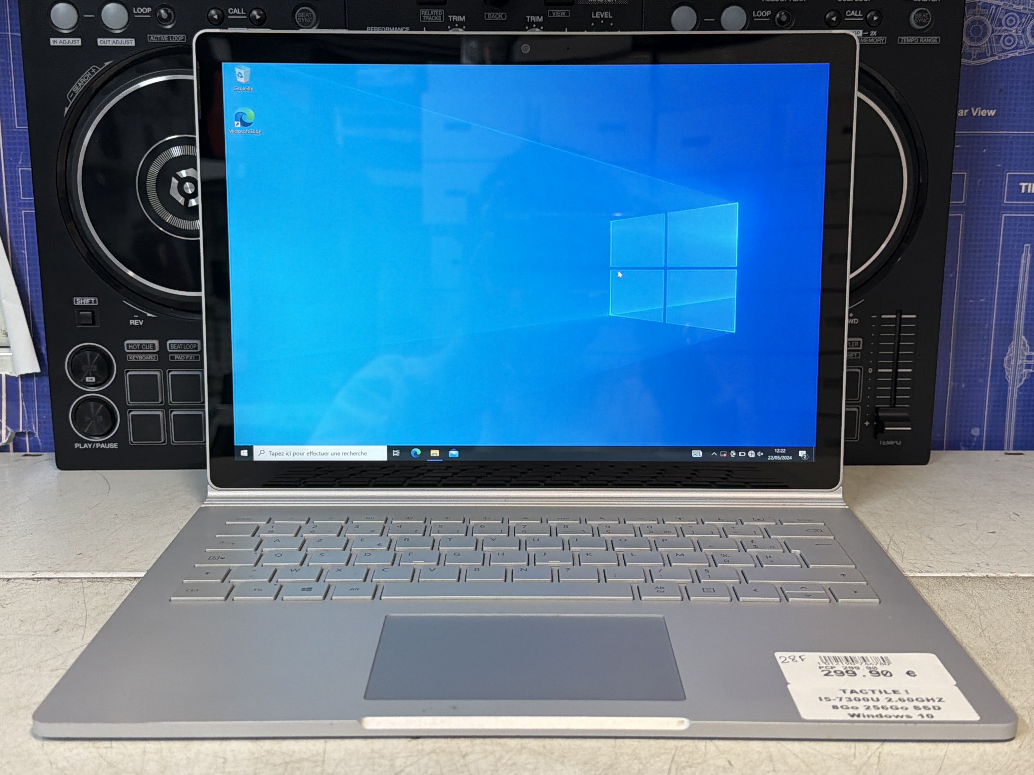 Ordinateur portable tactile i5-7300U 8Go 256Go SSD Windows 10