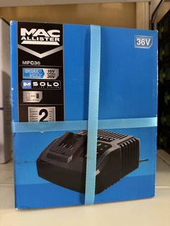 Chargeur rapide Mac Allister MFC36 8 A pour batteries SOLO Dual Volt 18/36 V