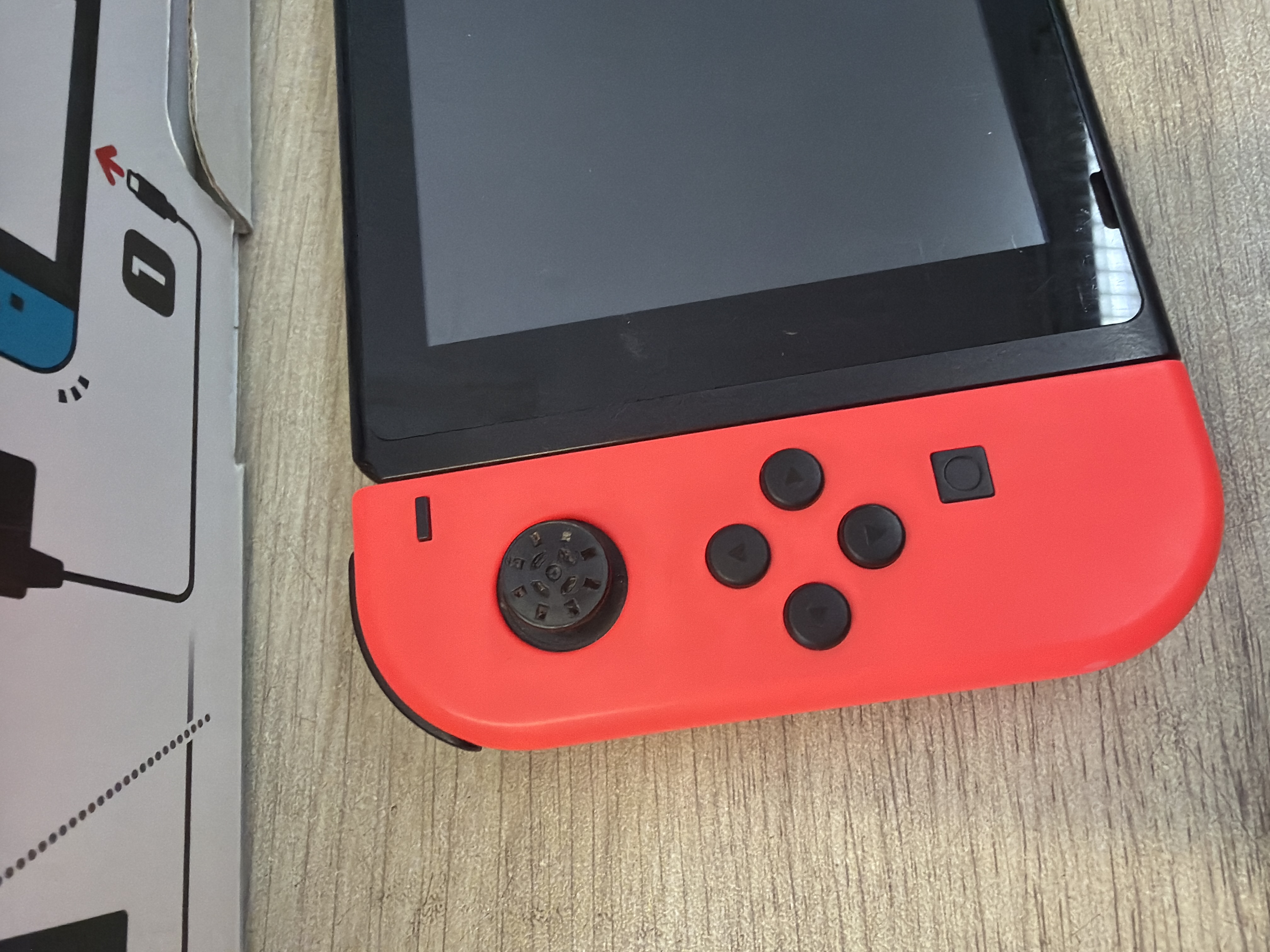 Nintendo Switch HAC-001 néon bleu rouge complète — photo 2