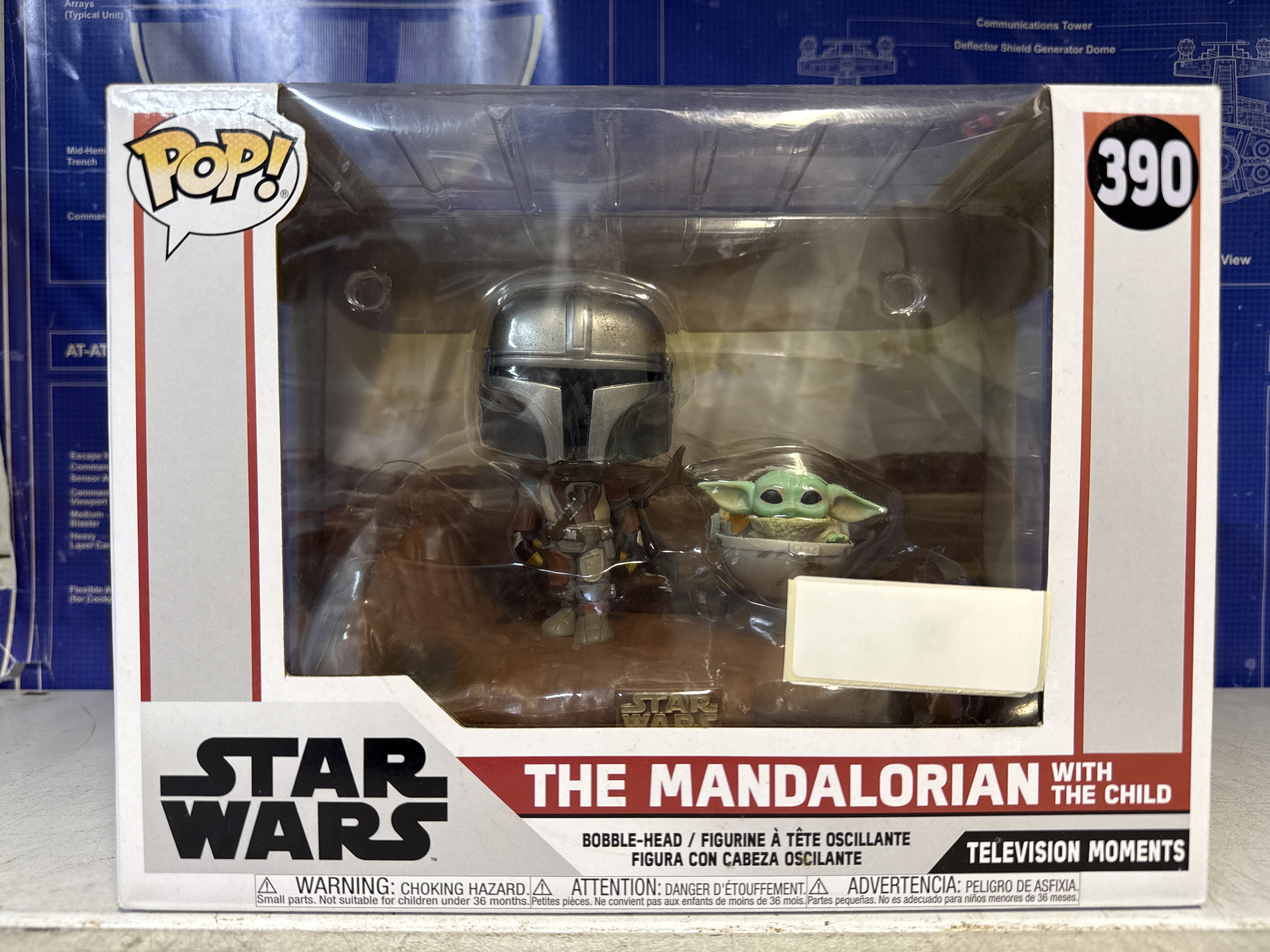 Funko Pop! Star Wars: The Mandalorian with The Child #390 - Television Moments