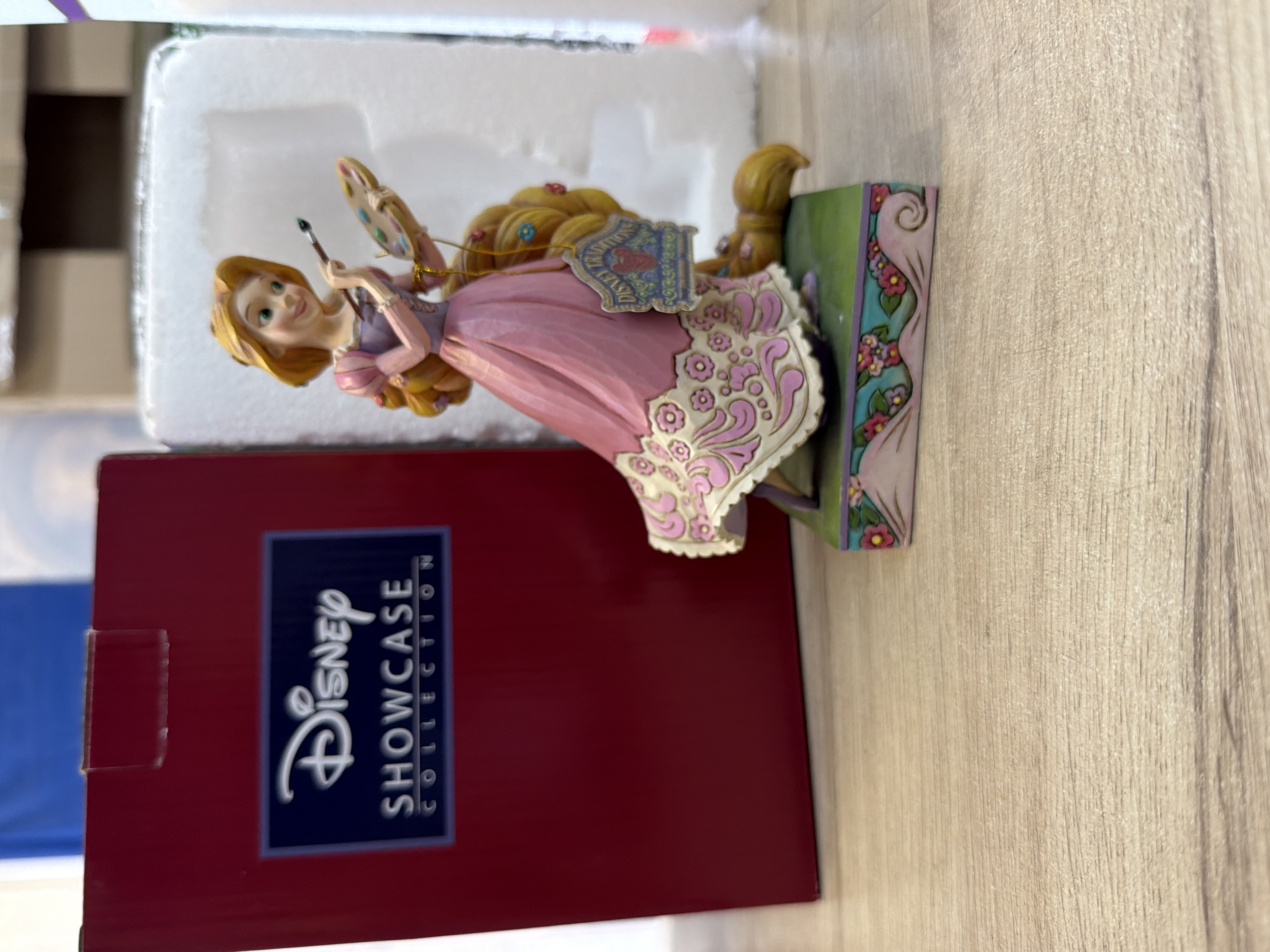 Figurine Raiponce Disney Traditions Jim Shore Enesco 6002820 — photo 3