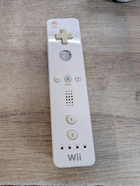 Nintendo Wii Remote blanche