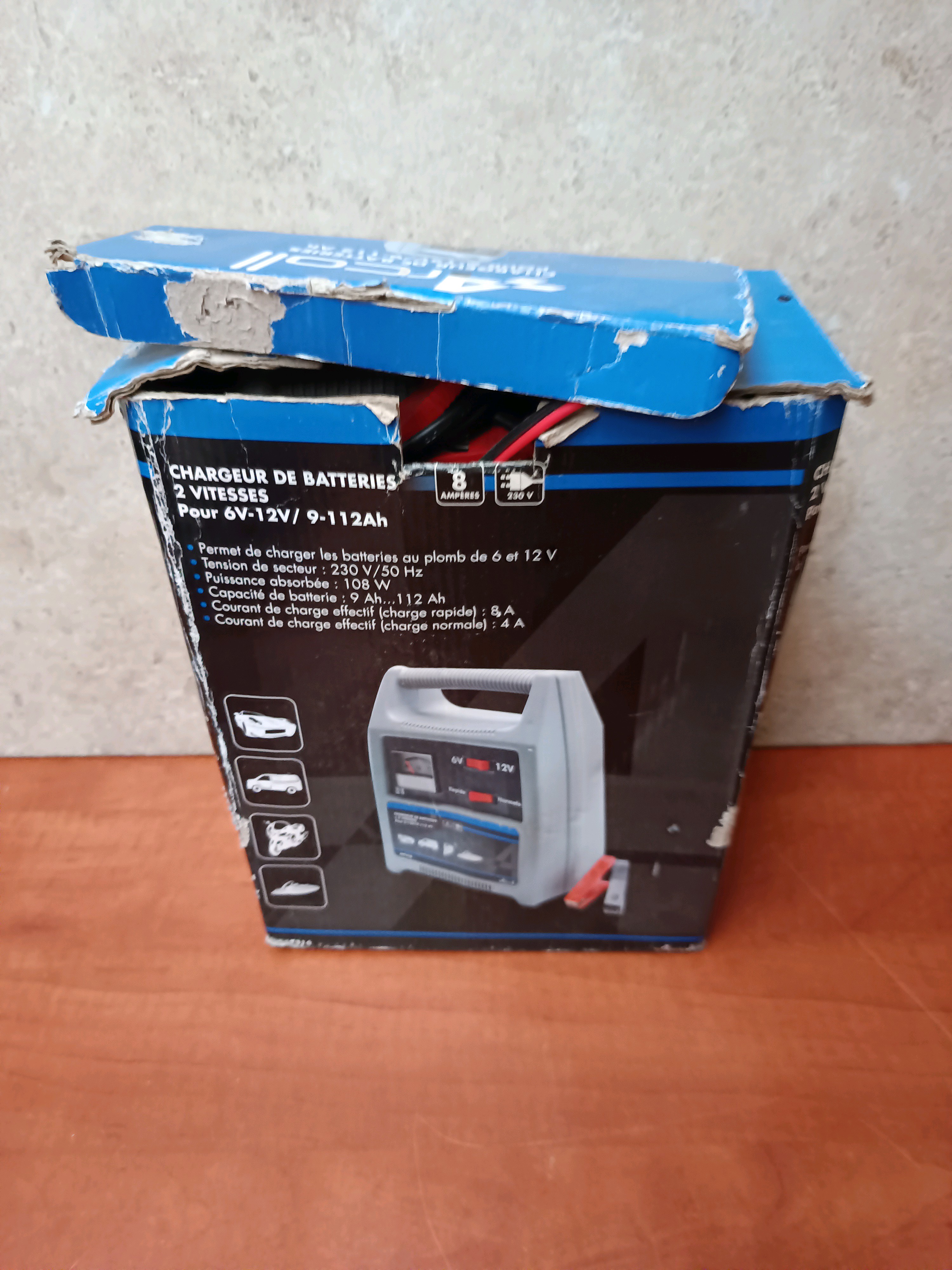 Chargeur de batteries 4 vitesses 6V/12V (9–112Ah)
