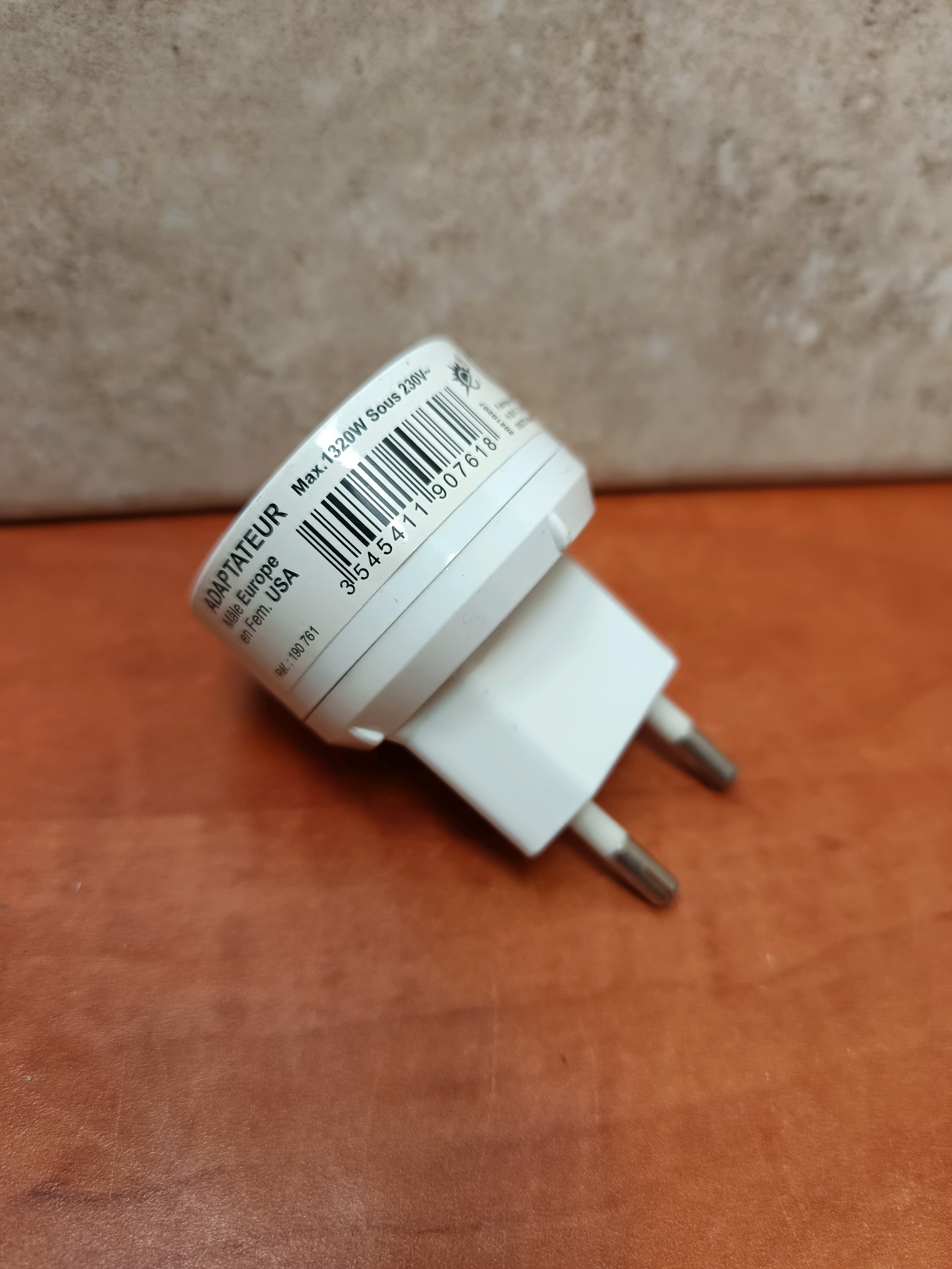 Adaptateur de prise secteur européenne 2 broches (EU)