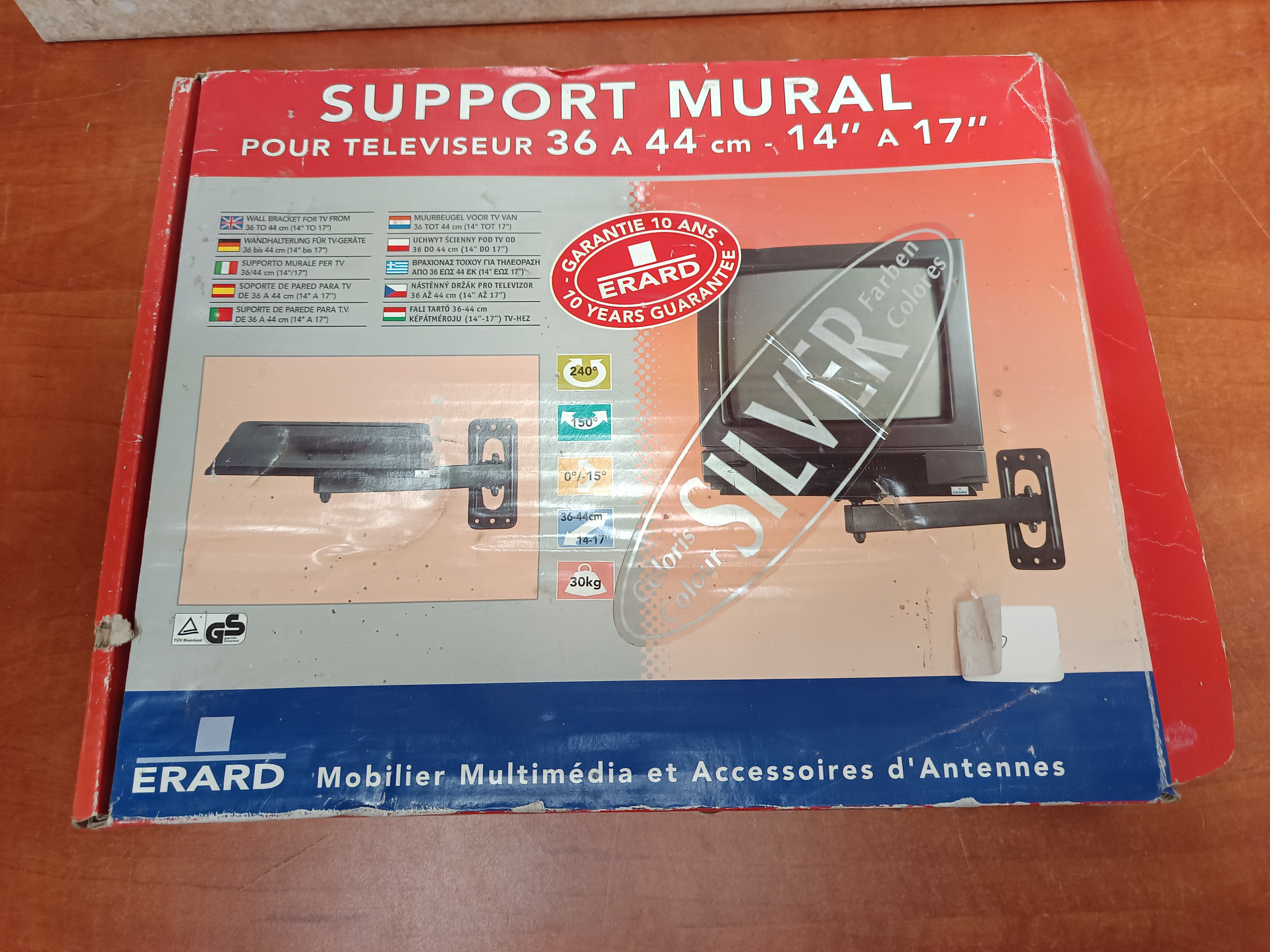 Support mural ERARD pour televiseur 36 a 44 cm / 14 a 17 pouces