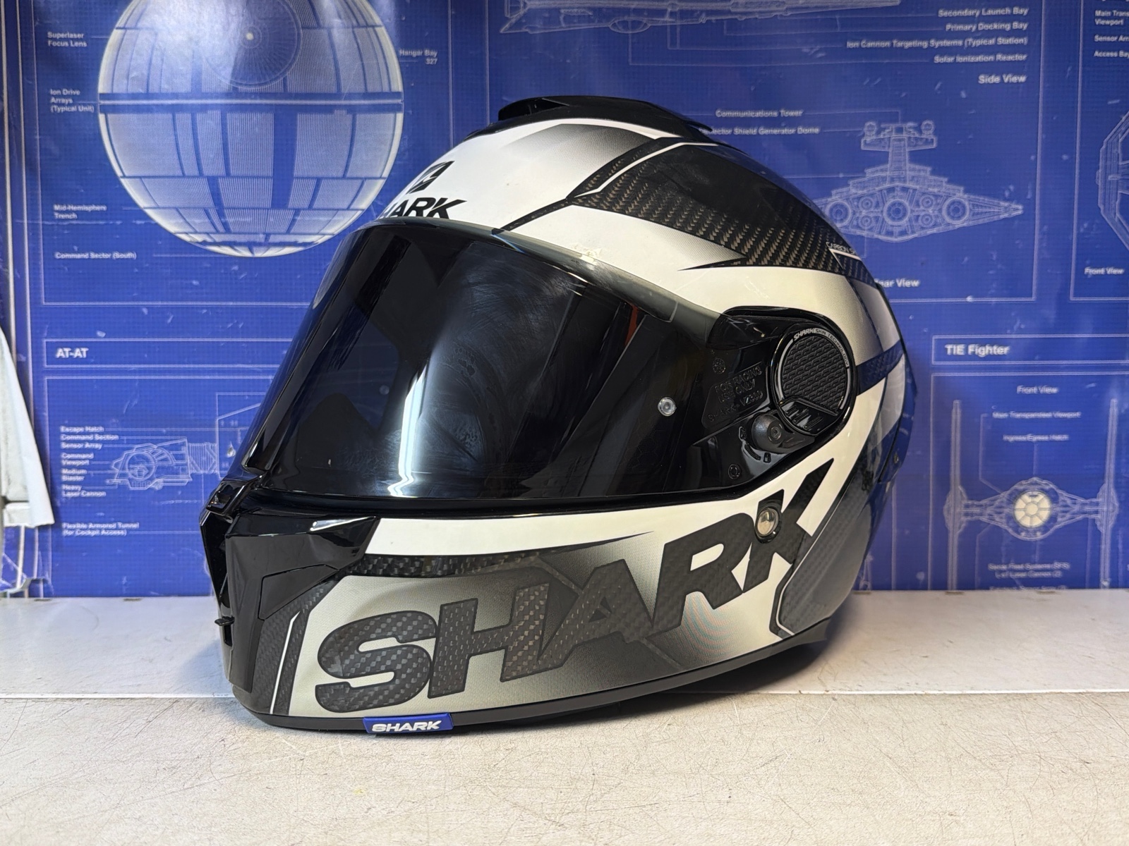 Casque moto intégral Shark noir/blanc — photo 2
