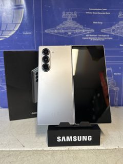 Samsung Galaxy Z Fold6 256 Go Silver Shadow
