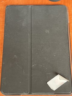 Housse tablette noire type folio