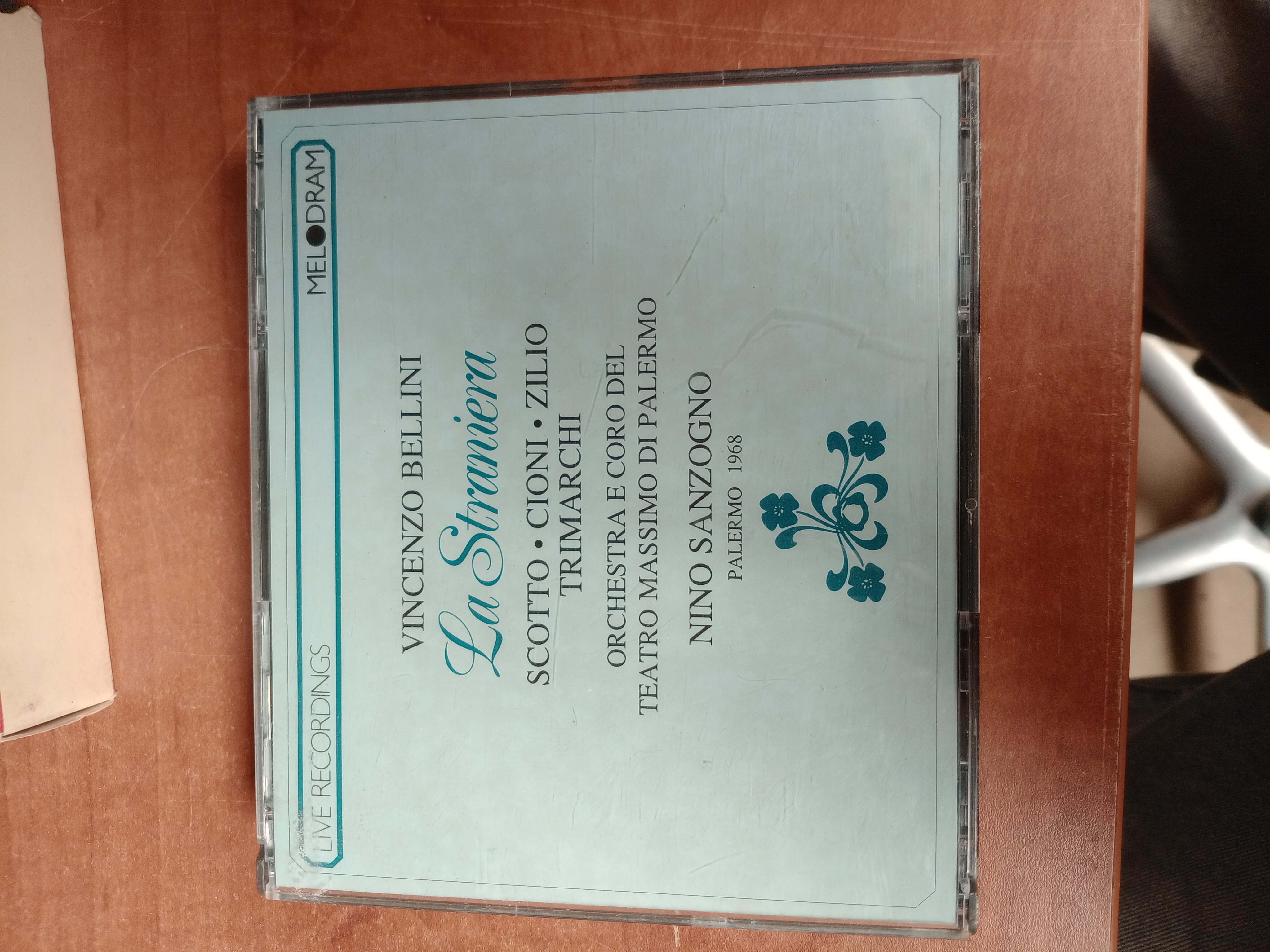 CD opéra Bellini La Straniera Sanzogno Palermo 1968