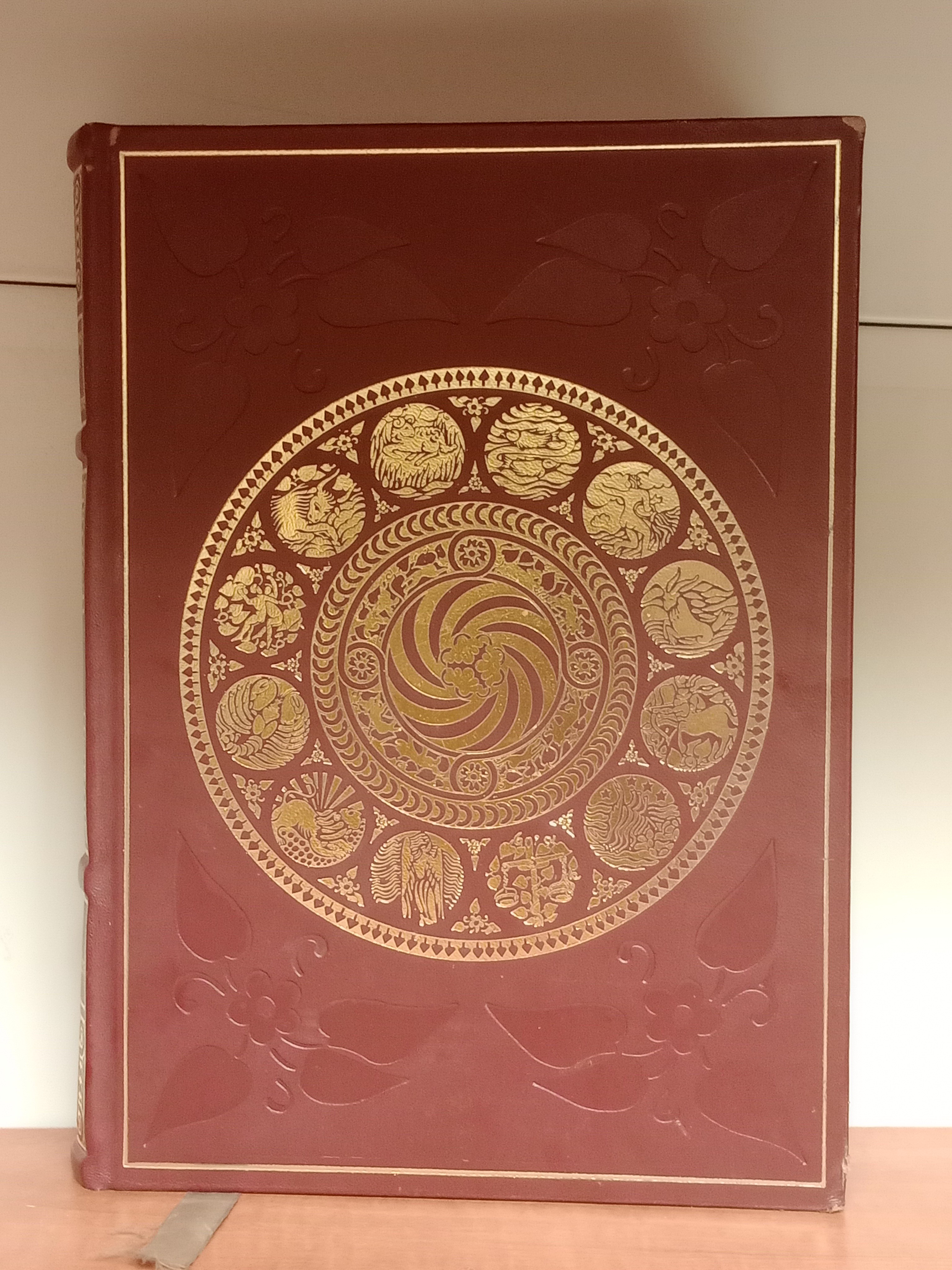 Livre Les sciences occultes et divinatoires - L'art divinatoire