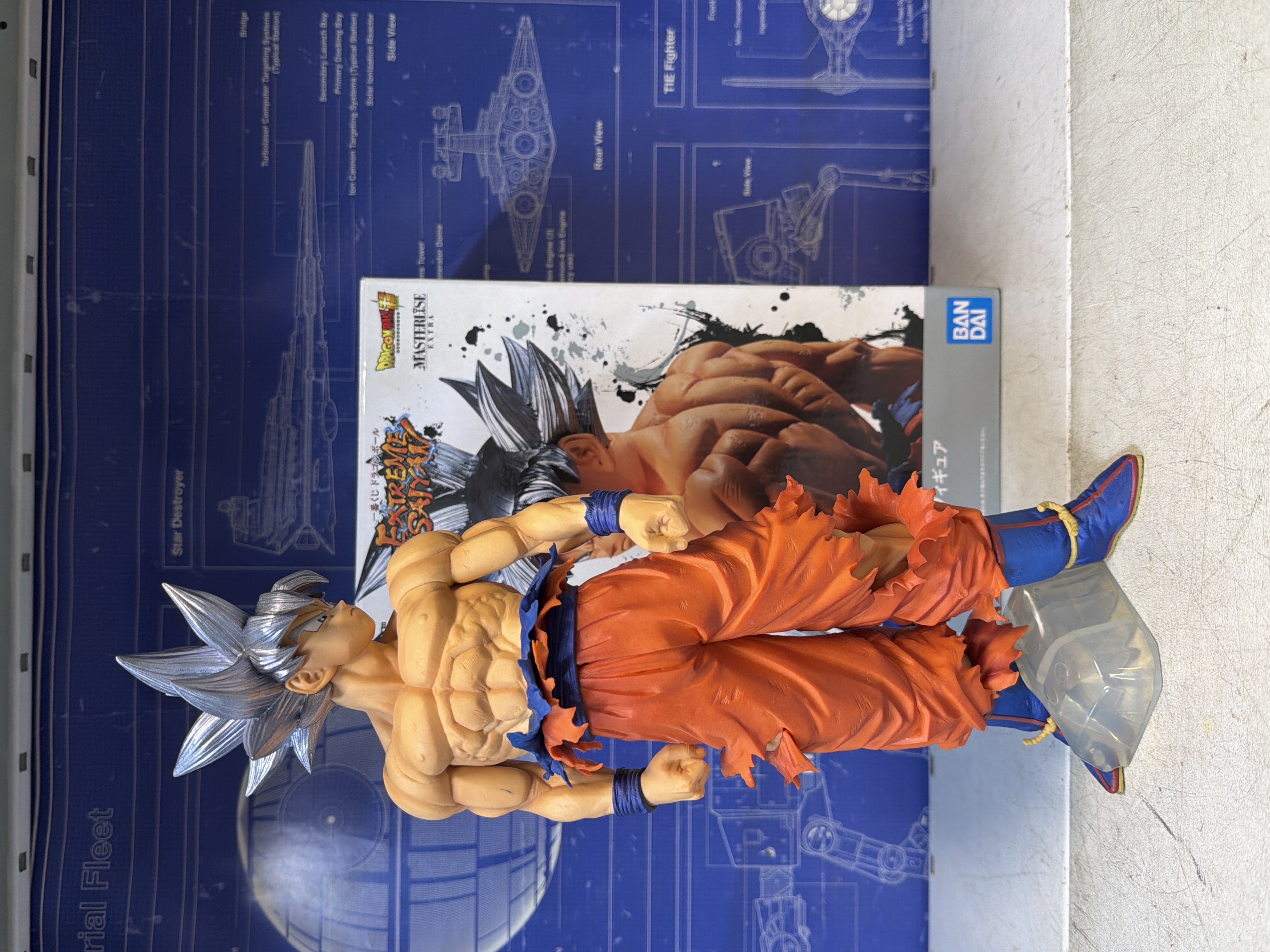 Figurine Son Goku Ultra Instinct Dragon Ball Super Ichibansho Bandai