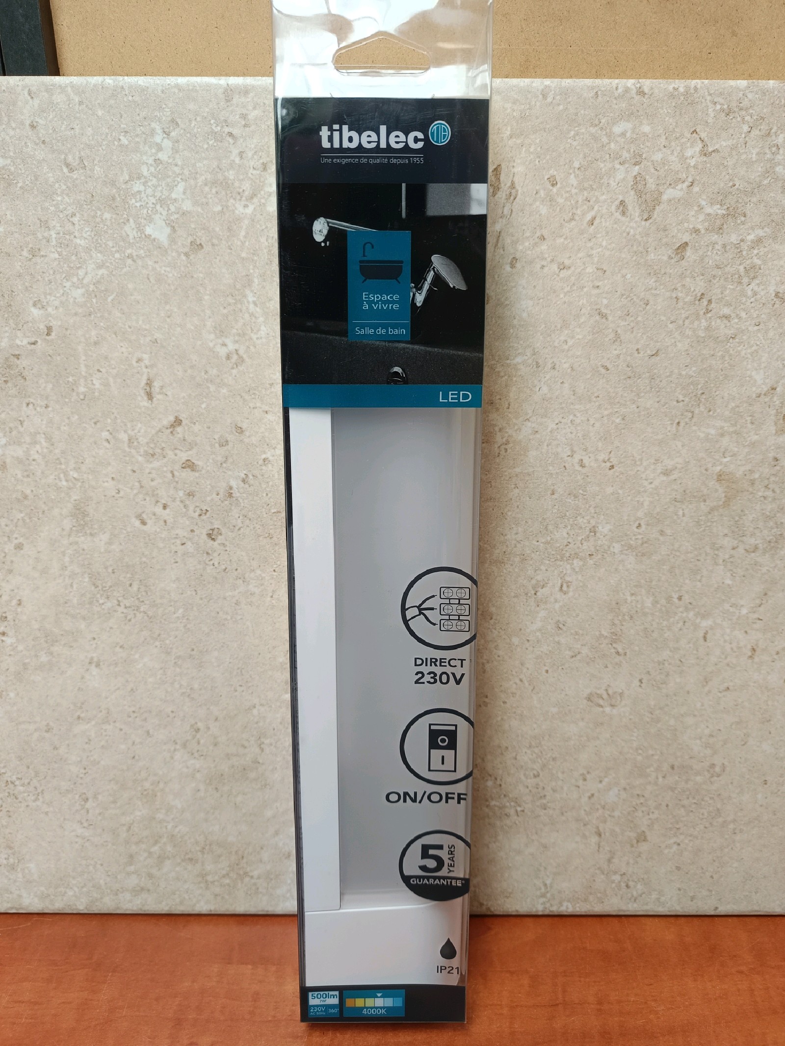 Tibelec réglette LED salle de bain