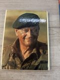 Livre John Wayne - Le dernier géant - François Pascaud - Editions Dargaud-Brochiet — photo 2