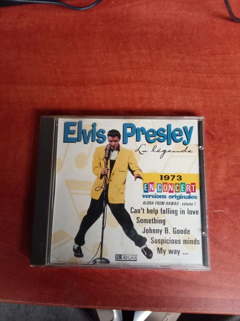Cassette audio Elvis Presley La légende 1973 en concert