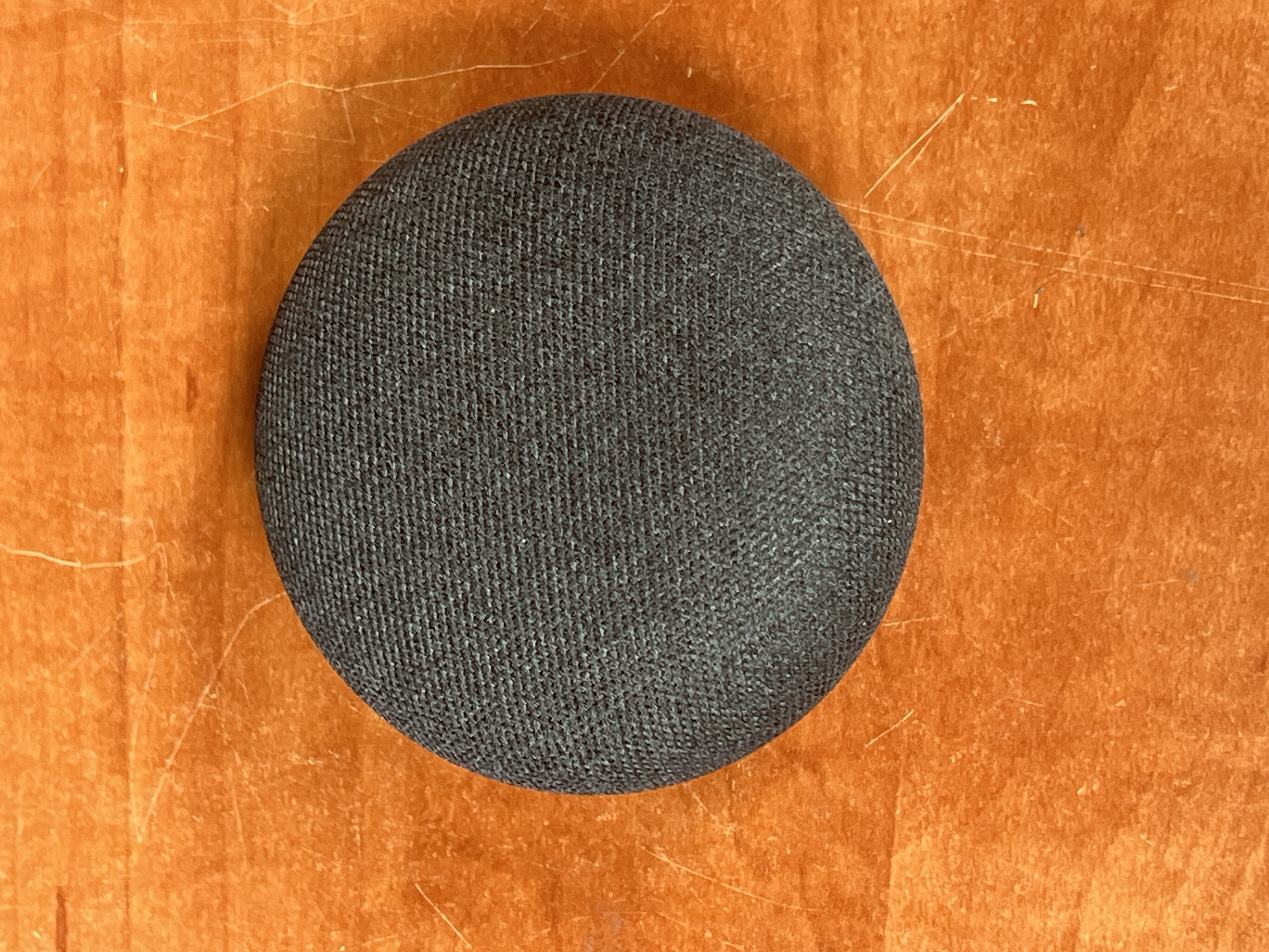 Google Nest Mini enceinte connectée compacte
