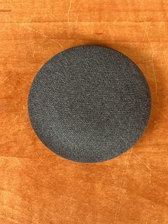 Google Nest Mini enceinte connectée compacte