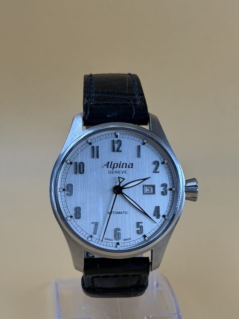 Montre automatique Alpina AL525X4S6 verre saphir bracelet cuir marron