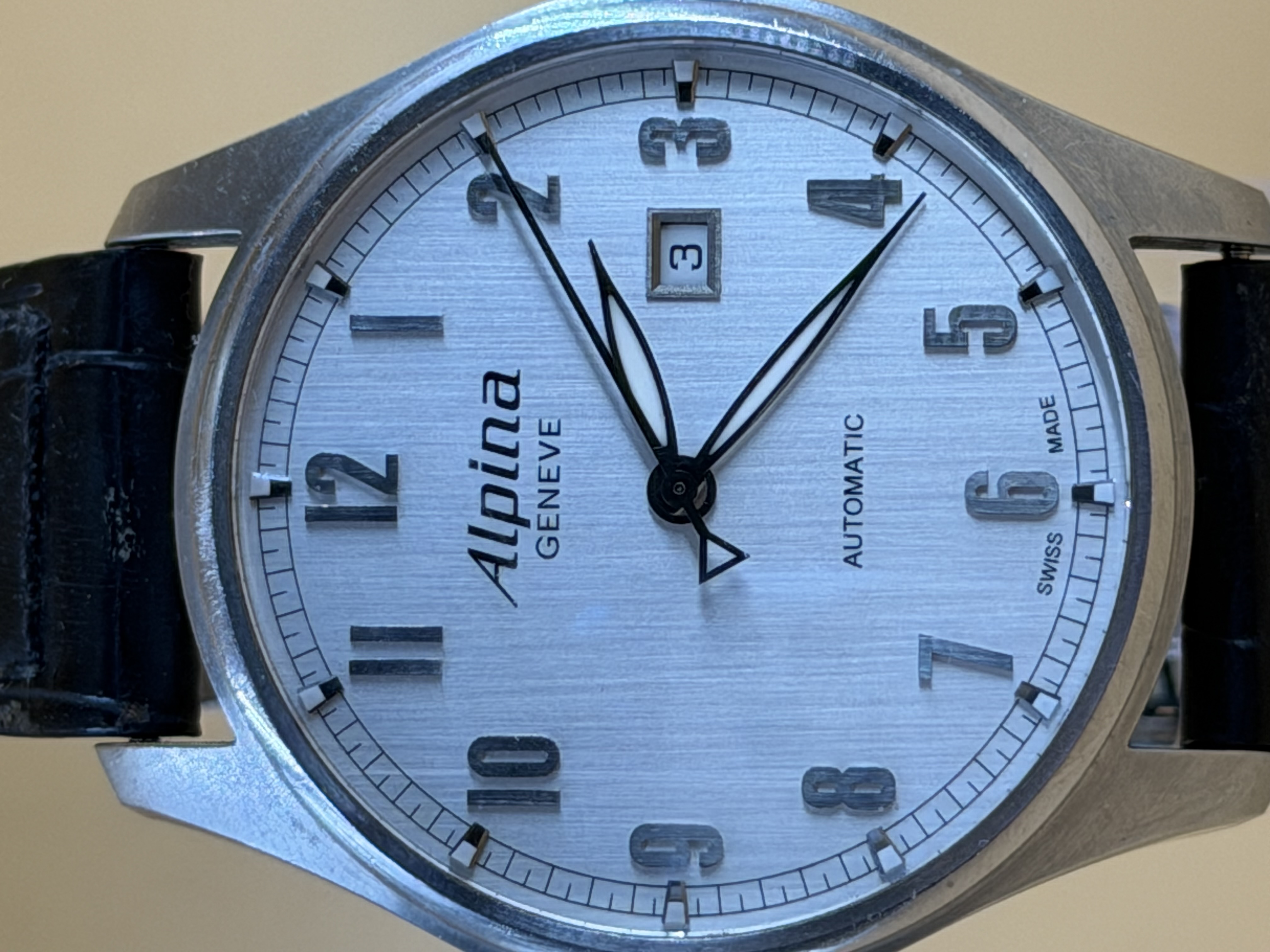 Montre automatique Alpina AL525X4S6 verre saphir bracelet cuir marron — photo 2