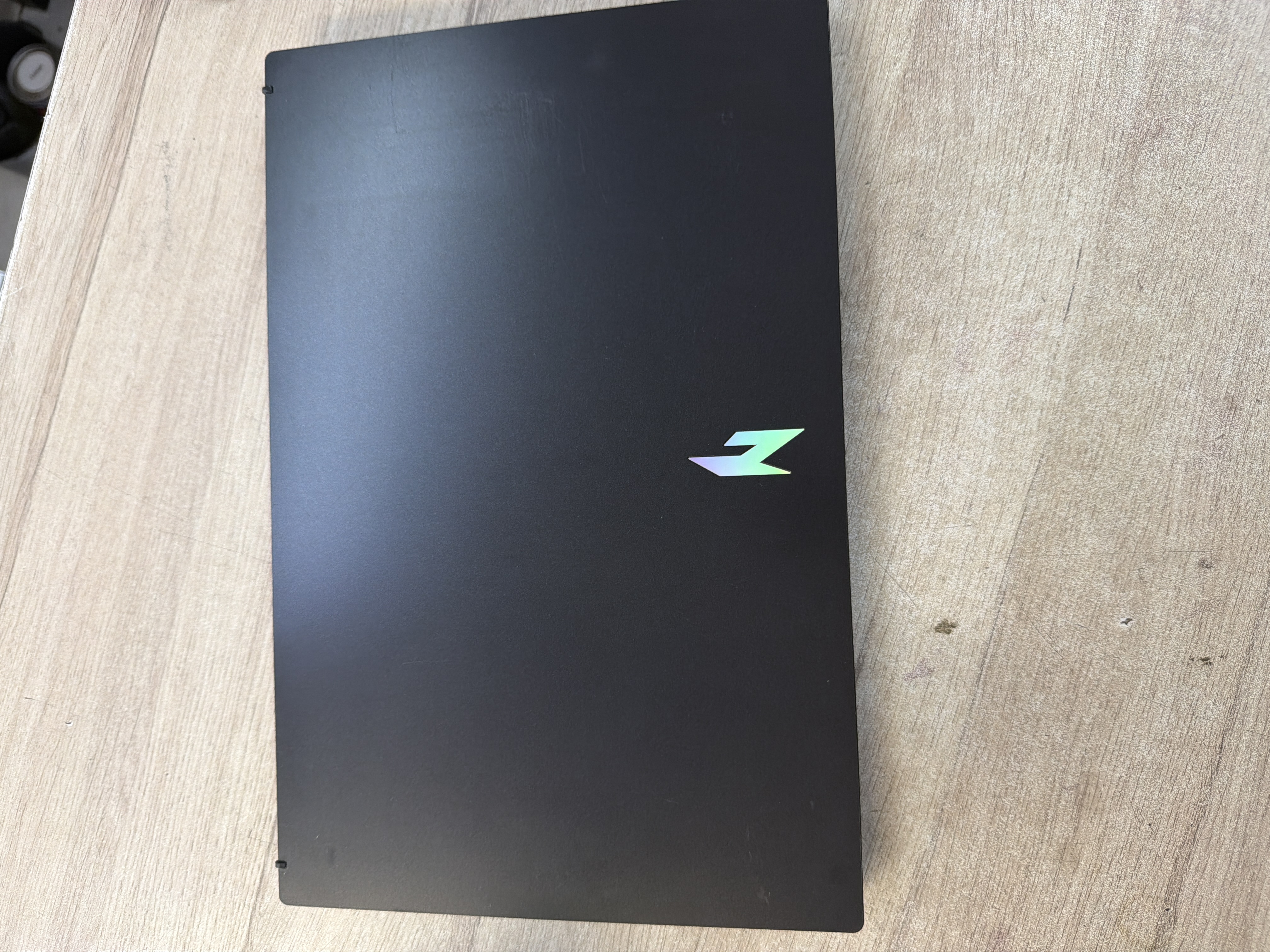 PC portable gamer Acer Nitro V 15 — photo 2