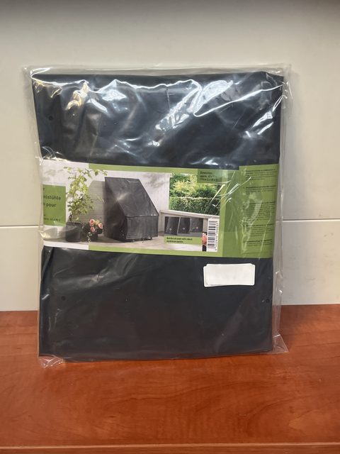 Bâche de protection extérieure noire avec œillets
