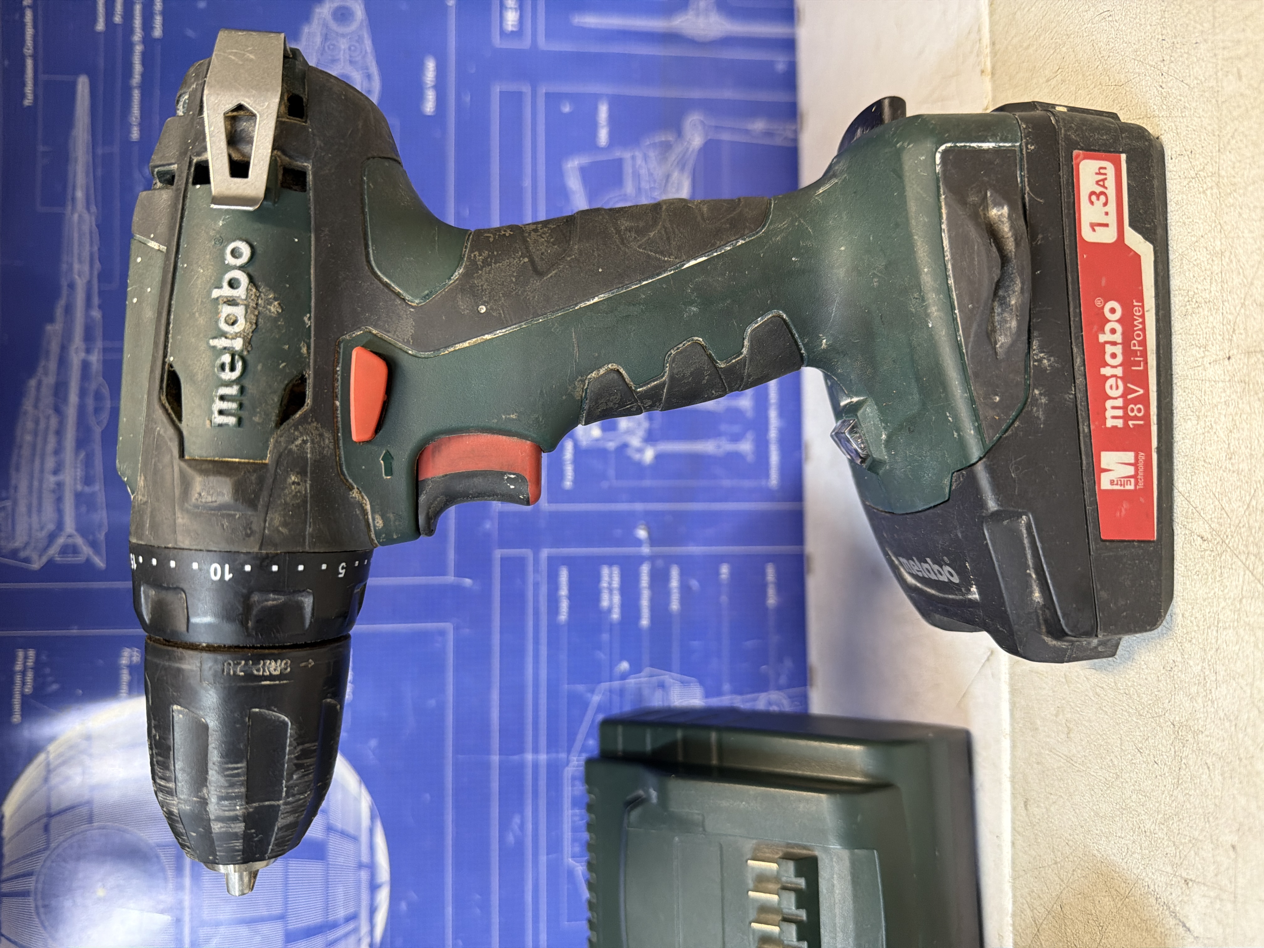 Perceuse-visseuse sans fil Metabo BS 18 avec chargeur et 2 batteries — photo 2