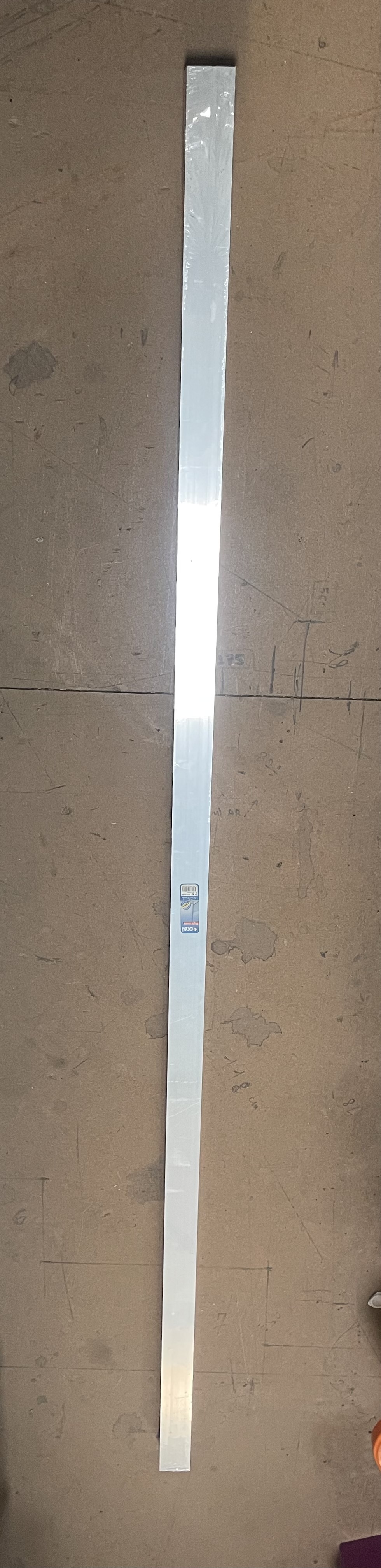 Règle carrée OCAI aluminium 2 m 50 x 50 mm