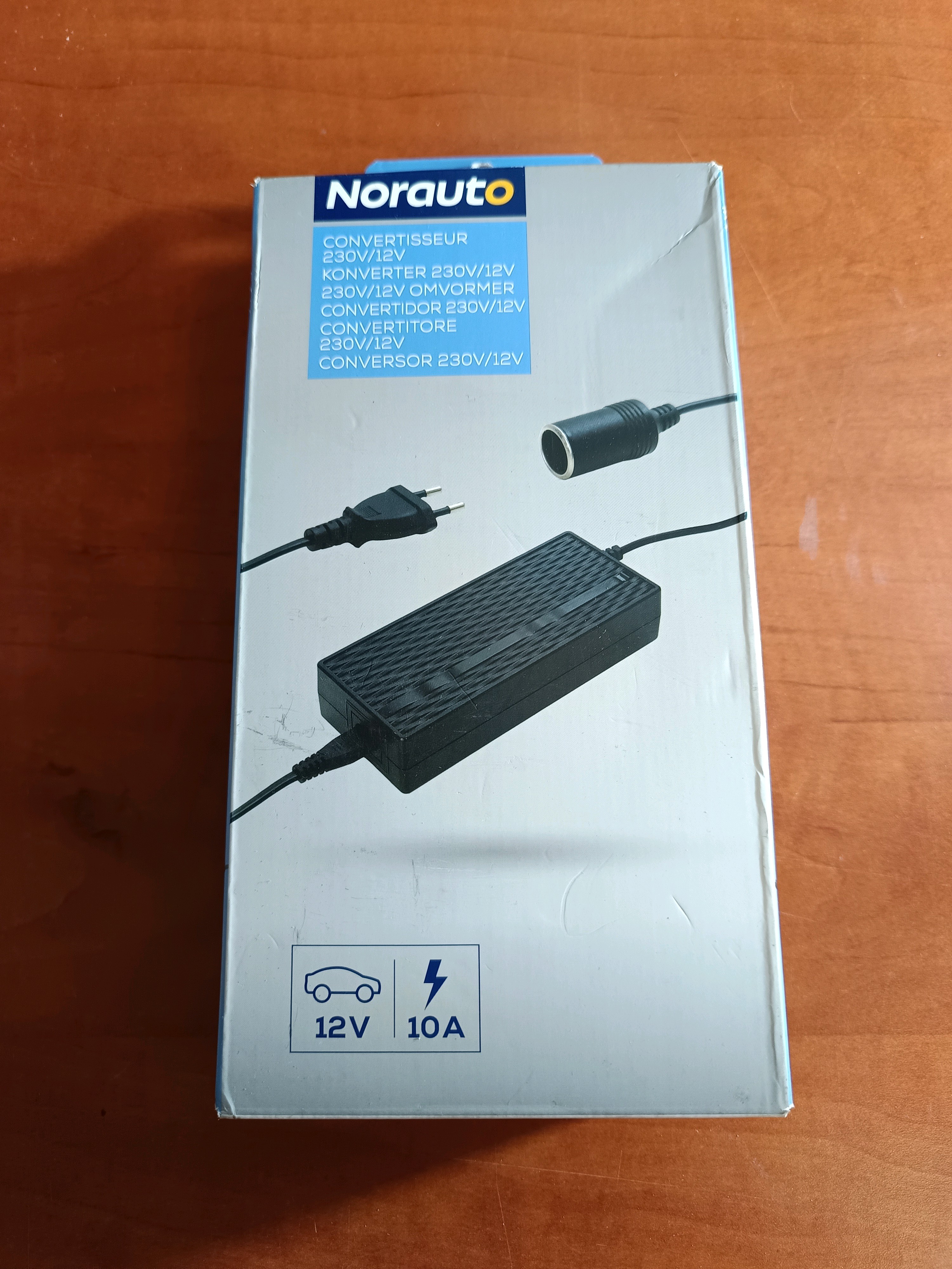 Norauto Convertisseur 230V vers 12V - 10A (prise allume-cigare)