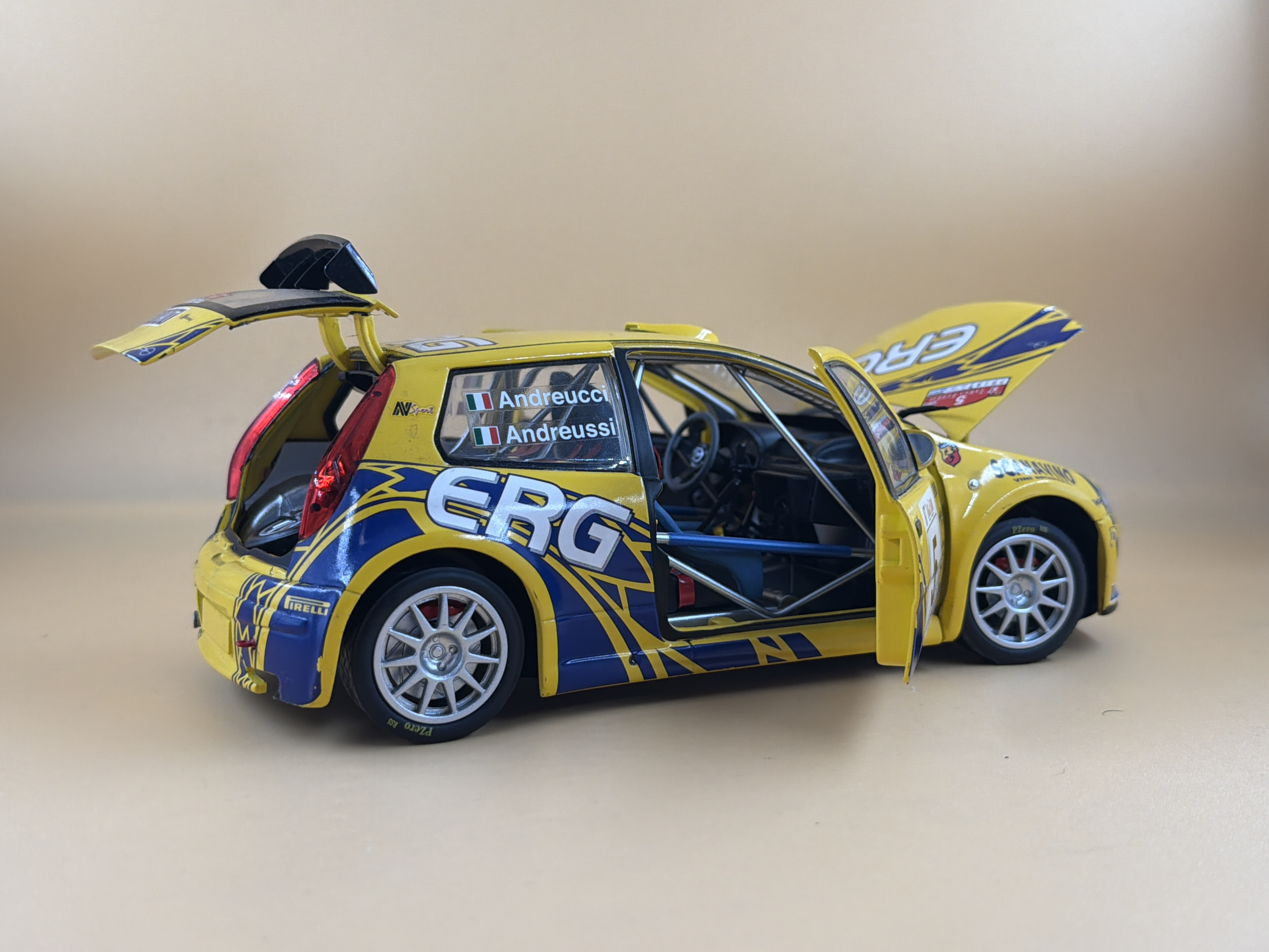 Bburago Fiat Punto Rally 2003 Targa Florio n°5 miniature 1:18 — photo 3
