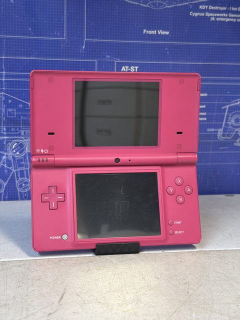 Nintendo DSi rose pour pièces ou réparation