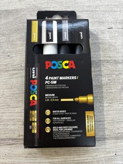 Pochette 4 marqueurs peinture uni POSCA PC-5M pointe moyenne